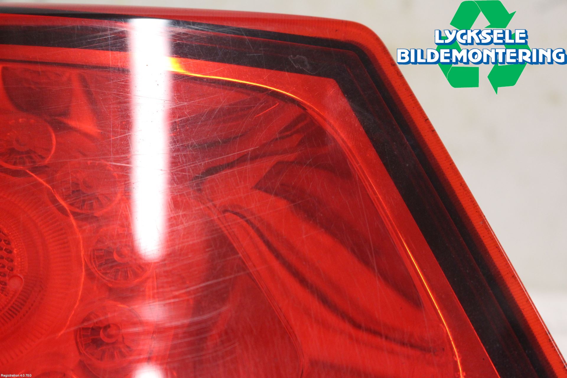 Fiat FREEMONT Bakljus Lucka Vä