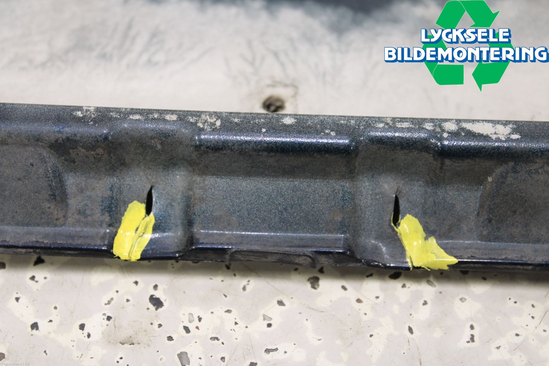 BMW X1 E84 10-15 Stötfångarbeklädnad Fram