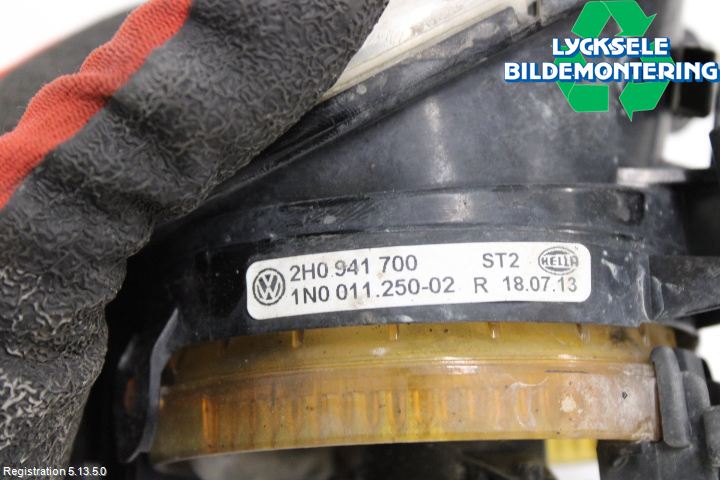 Volkswagen VW AMAROK 2H 10-22 Dimljus-Varselljus Fram