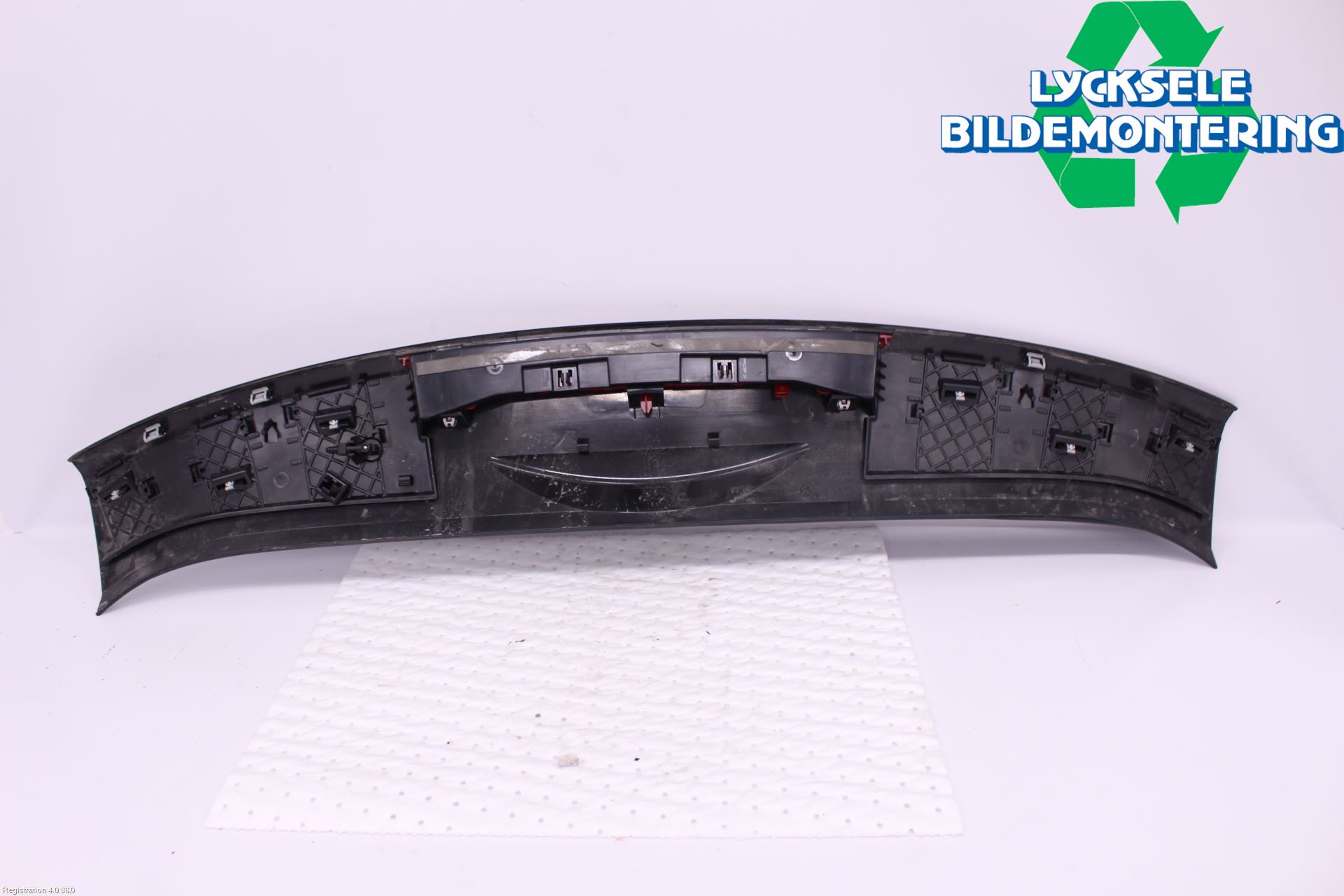 Volkswagen VW ID.4 21- Spoiler Baklucka