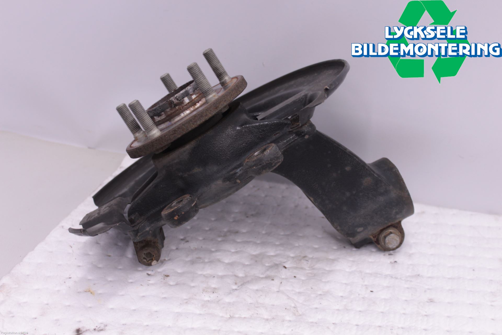 Ford FOCUS 15-18 Styrspindel Lagerhus Hö