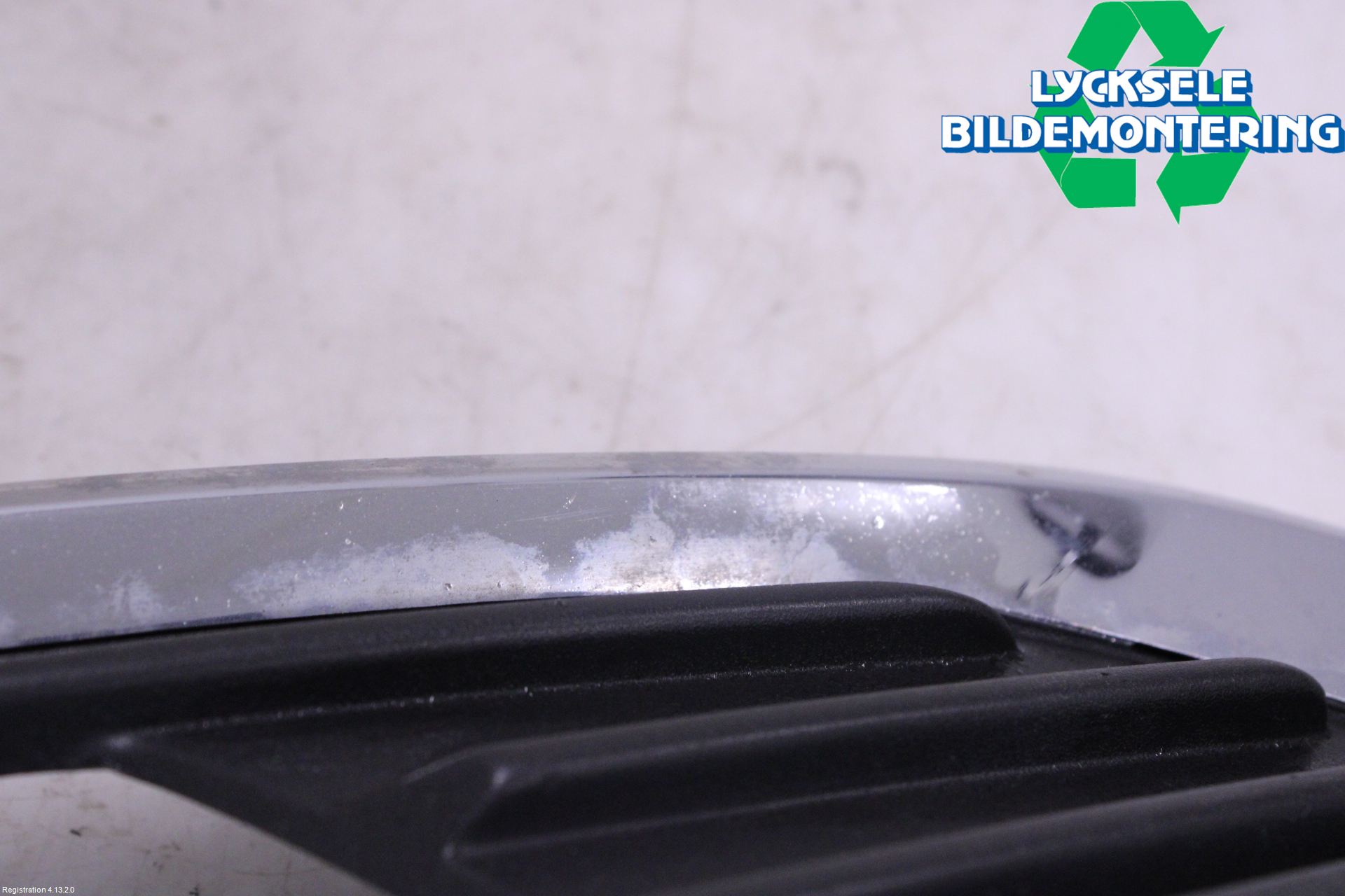 Ford FOCUS 15-18 Dimljussarg Fram