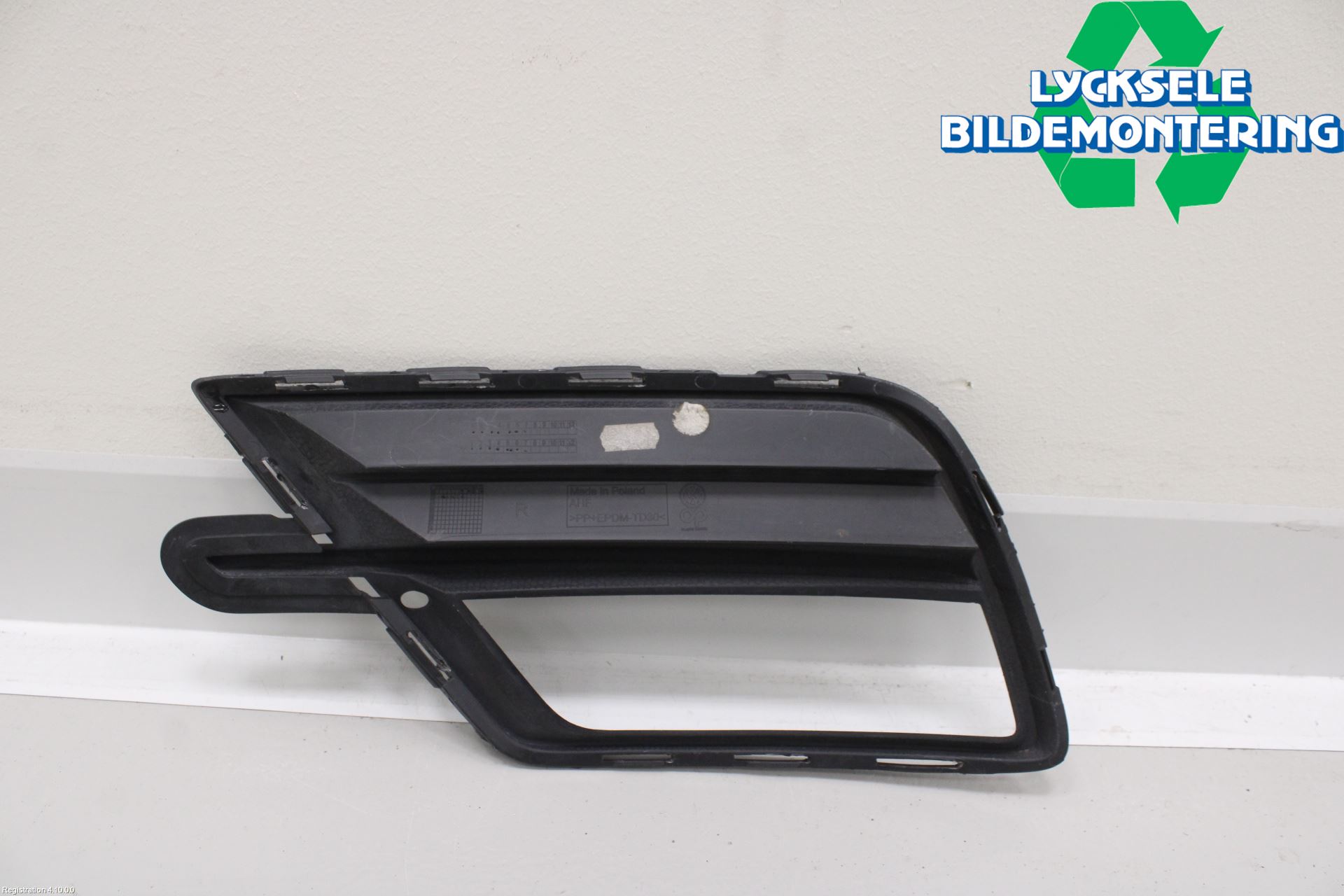 Volkswagen VW CADDY 16-20 Dimljussarg Fram