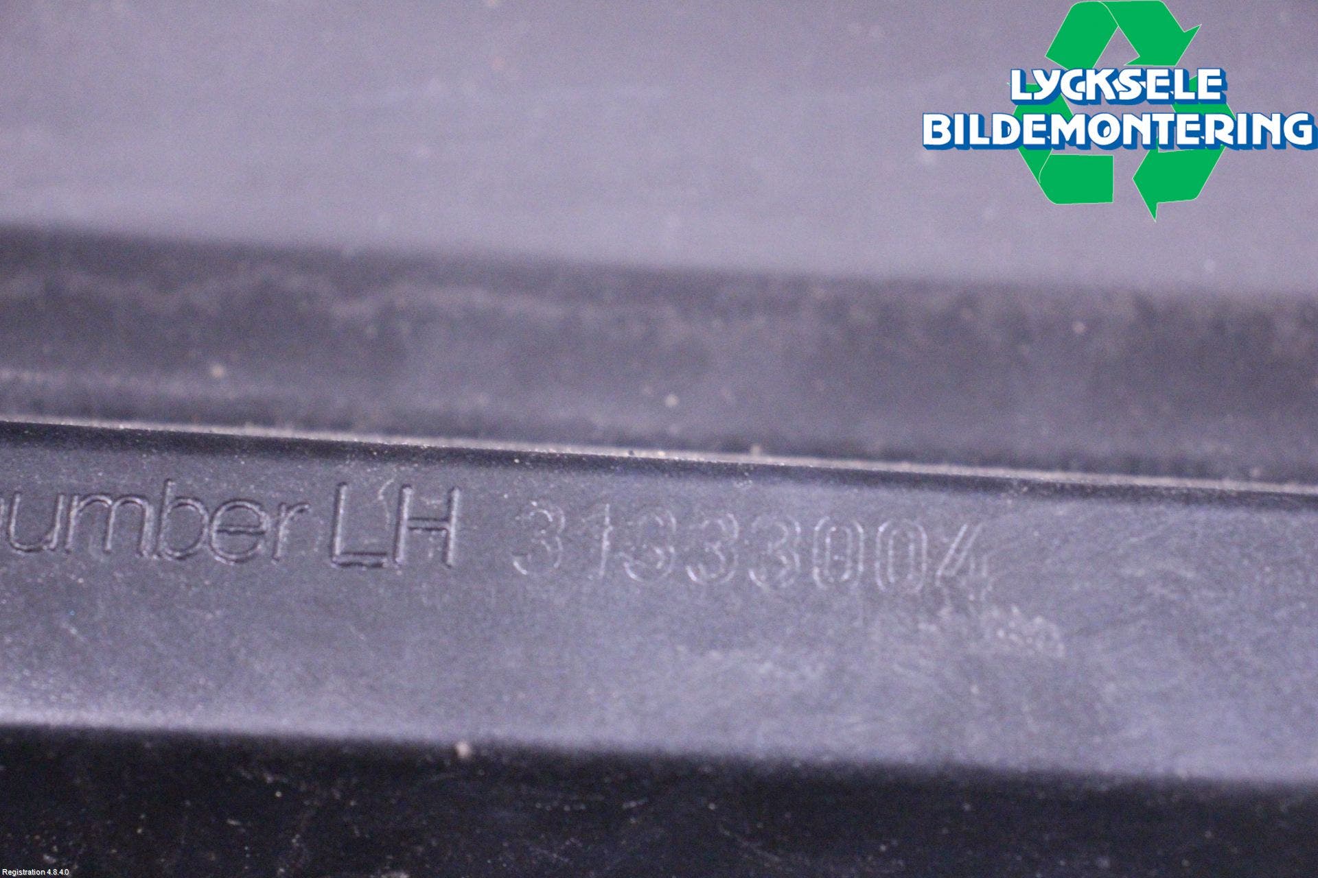 Volvo V60 14-18 Sidokjol Vä