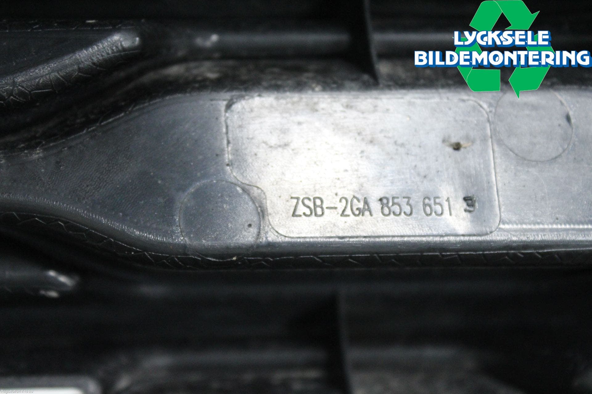 Volkswagen VW T-ROC 18- Grill-Galler