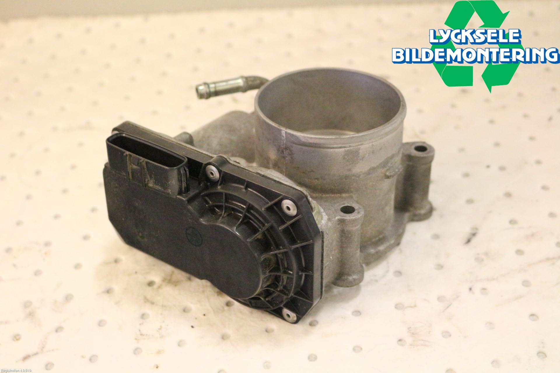 Subaru OUTBACK 15-20 Injspjällhus