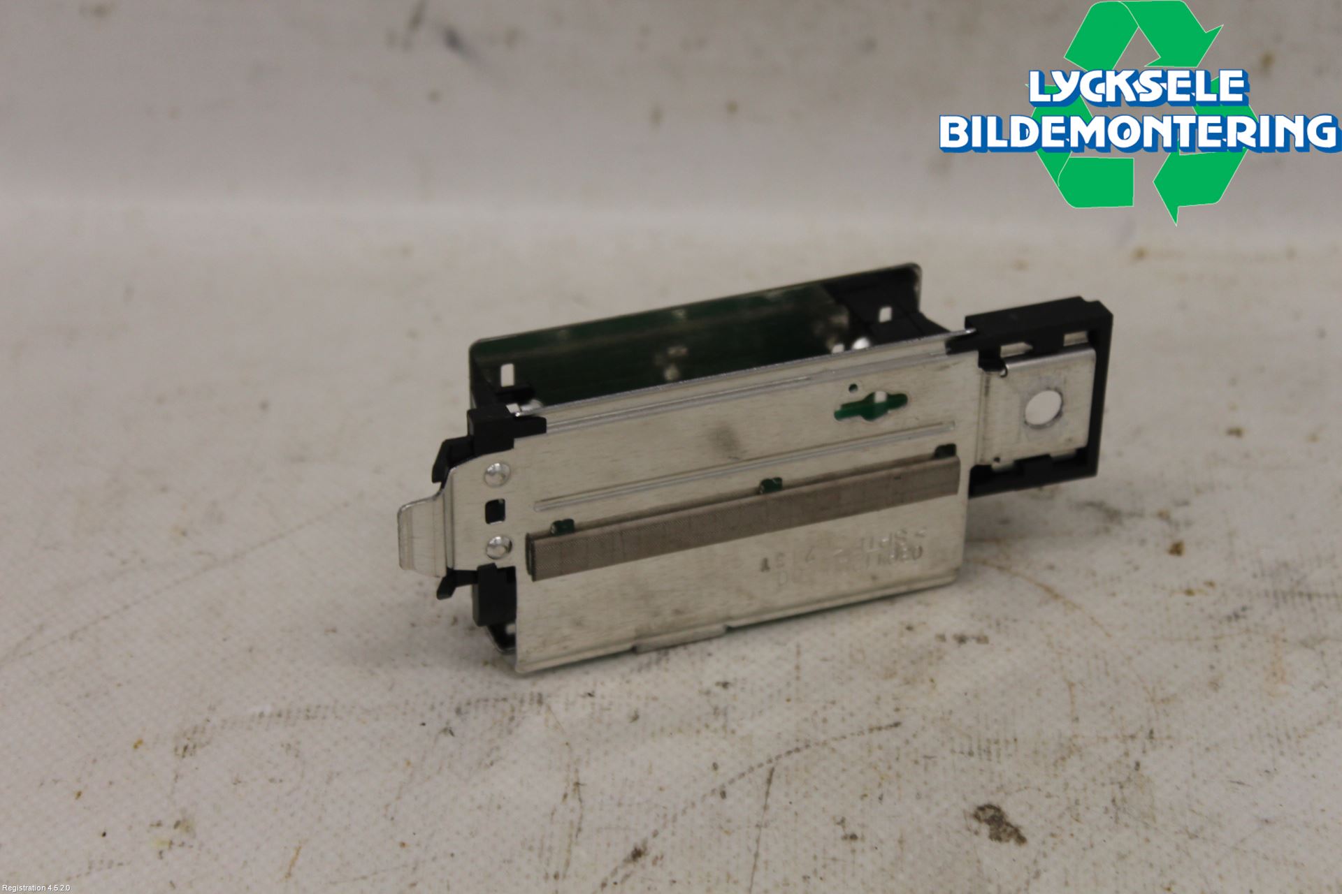 Ford MUSTANG Mach-E 21- Antenn