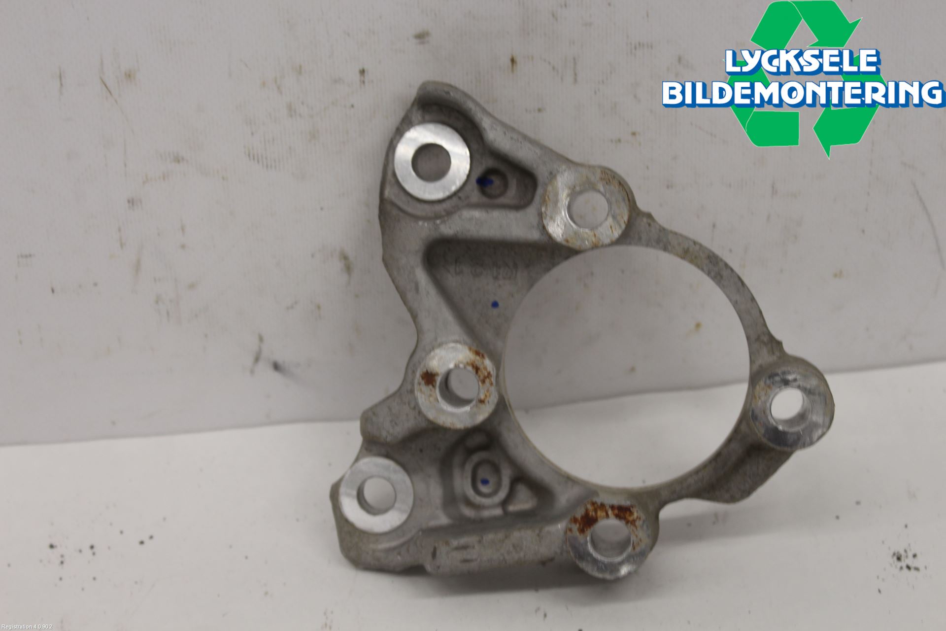 Citroen C4/E-C4 C4X/E-C4X III 21- Hjullagerhus Bak Hö