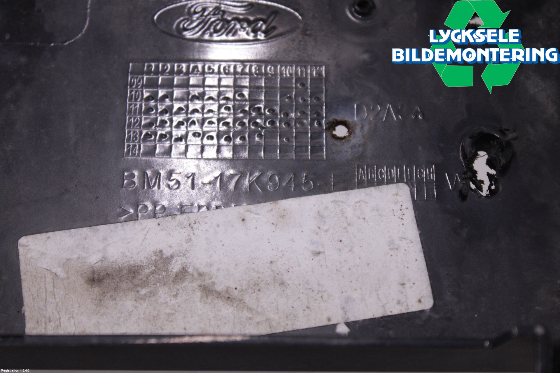 Ford FOCUS 11-14 Grilldel Mitt