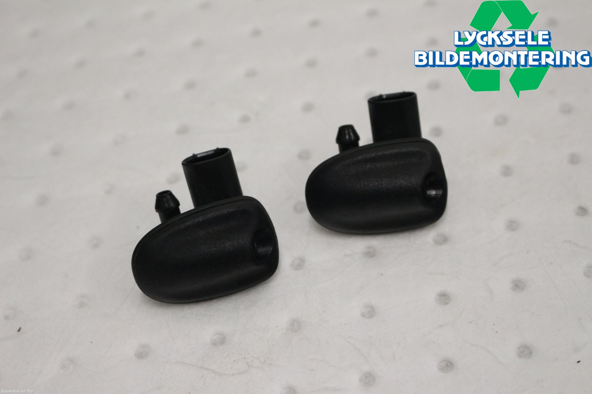 Mini ONE/COOPER 3DR F56 14-24 Spolarmunstycke Rutor