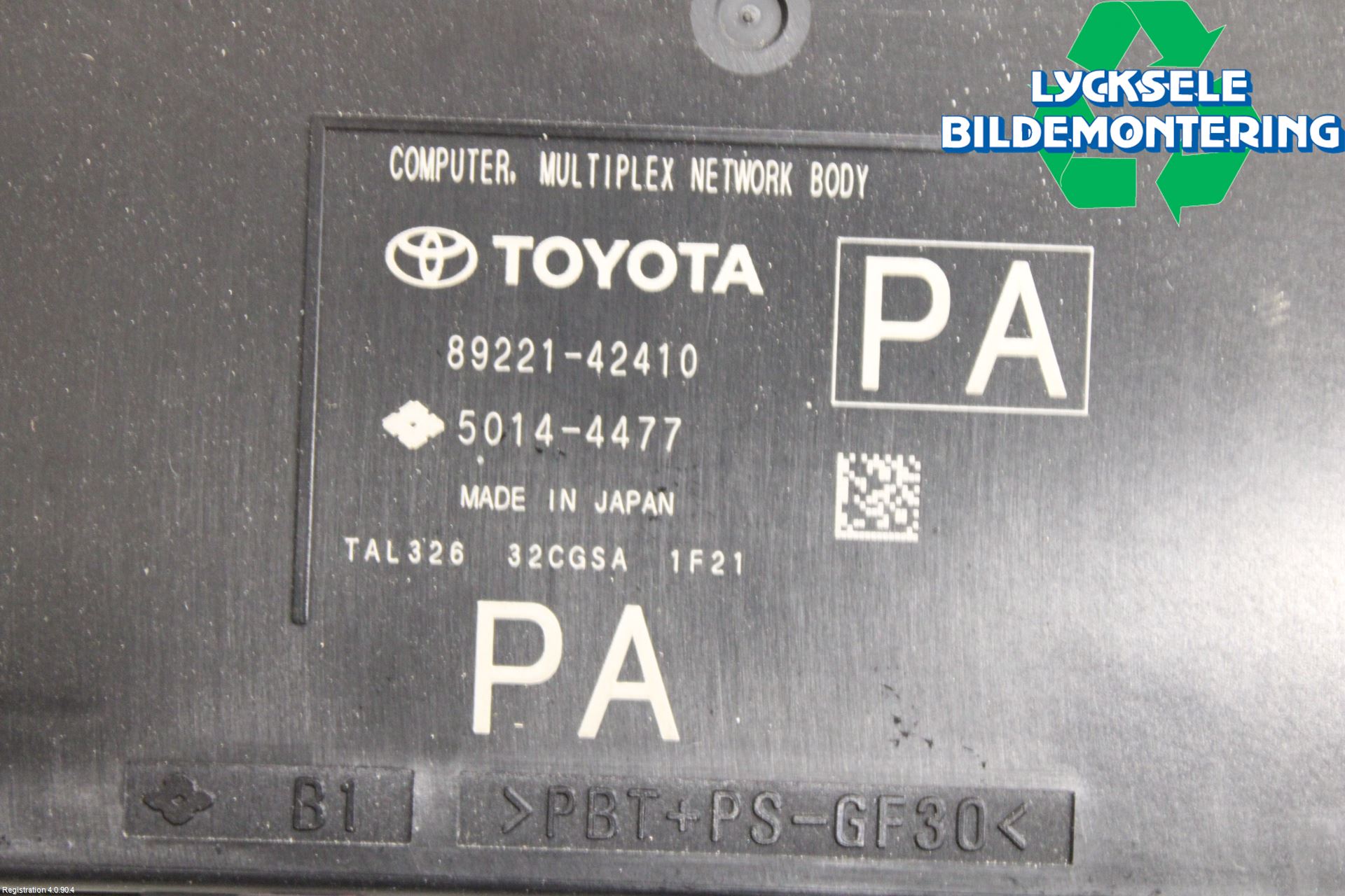 Toyota RAV4 19- Säkringsdosa-Elcentral