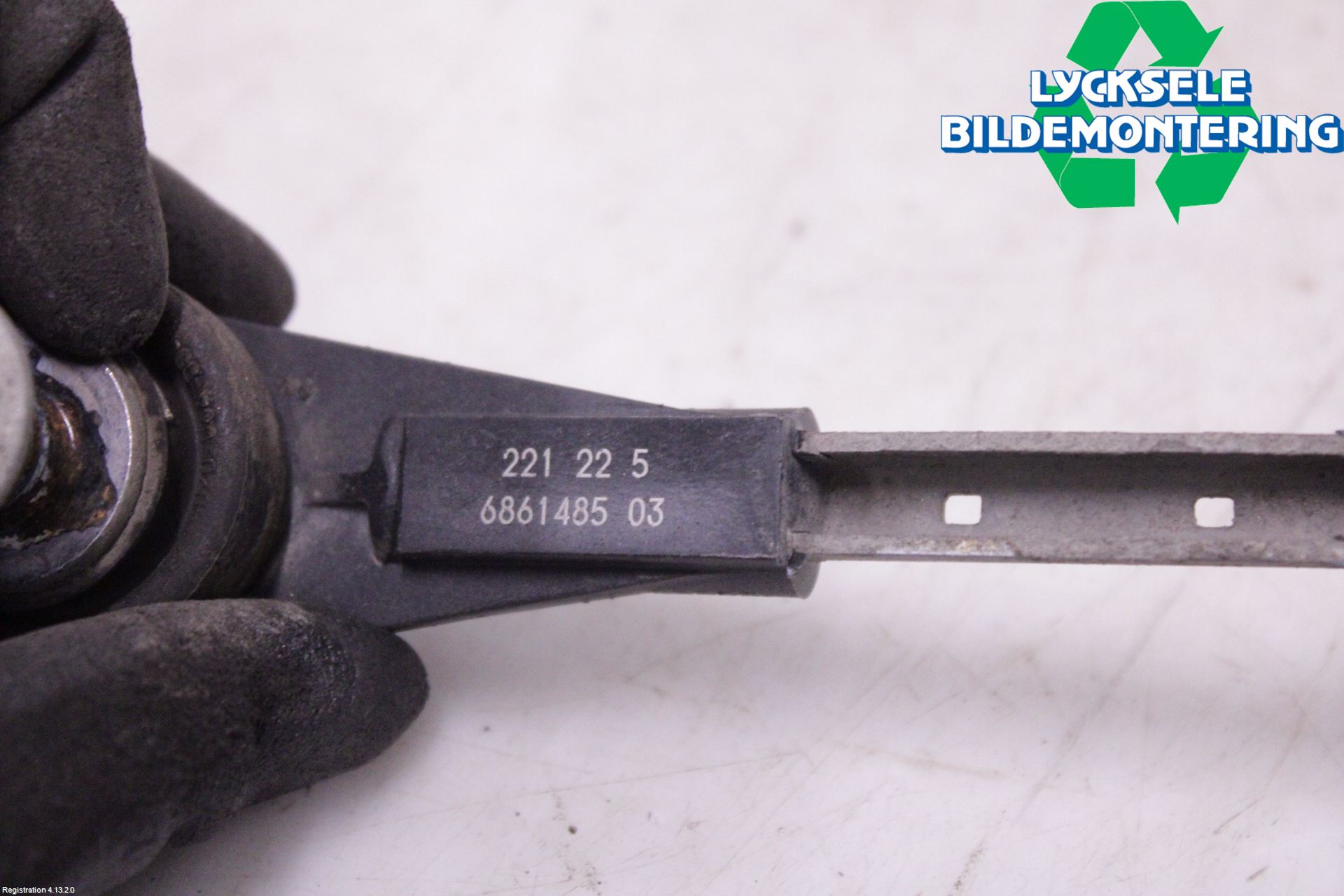 BMW 5 G30/G31/F90 17-23 Krängningshämmarstag Fram