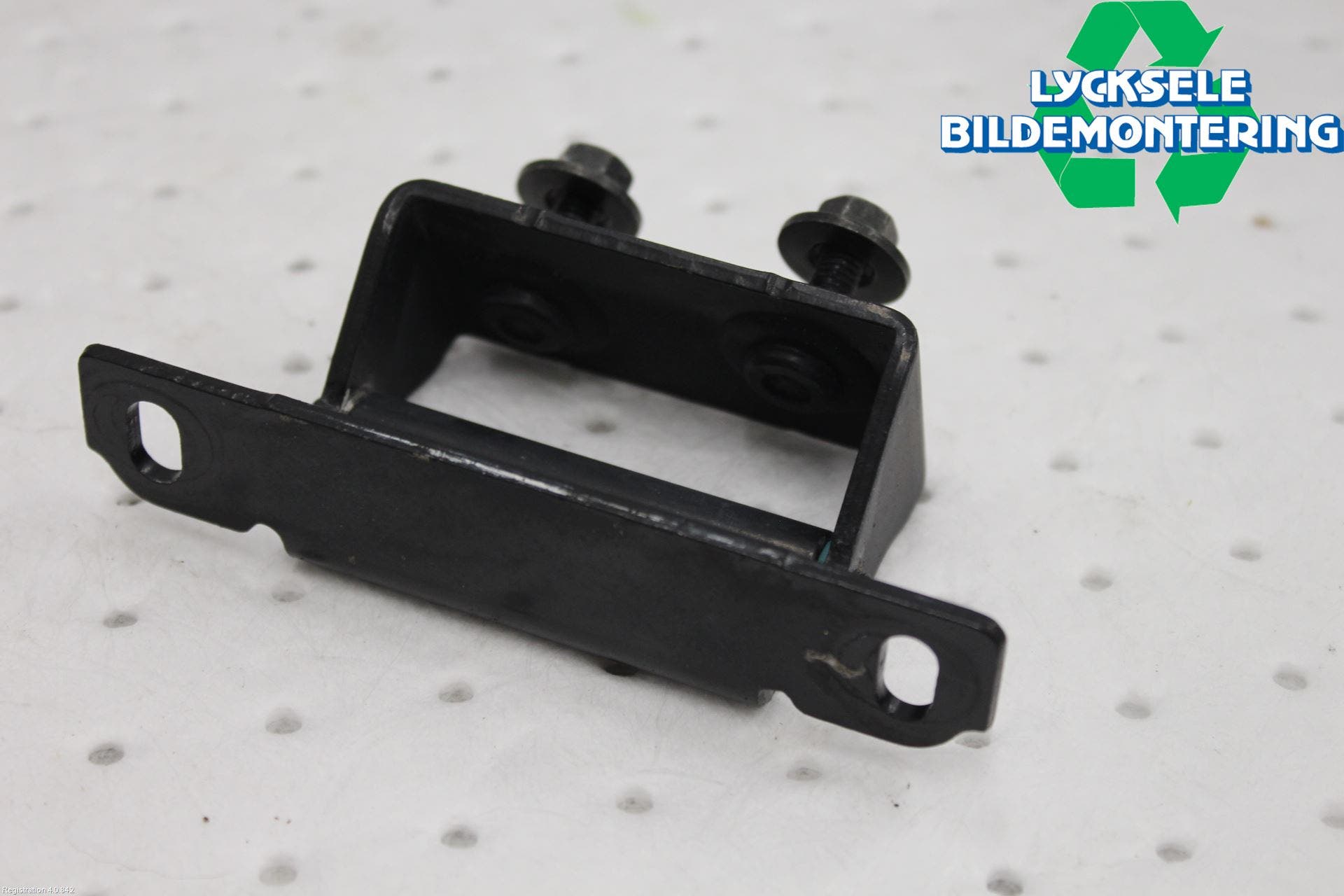 Volvo XC90 07-14 Bakluckegångjärn Hö