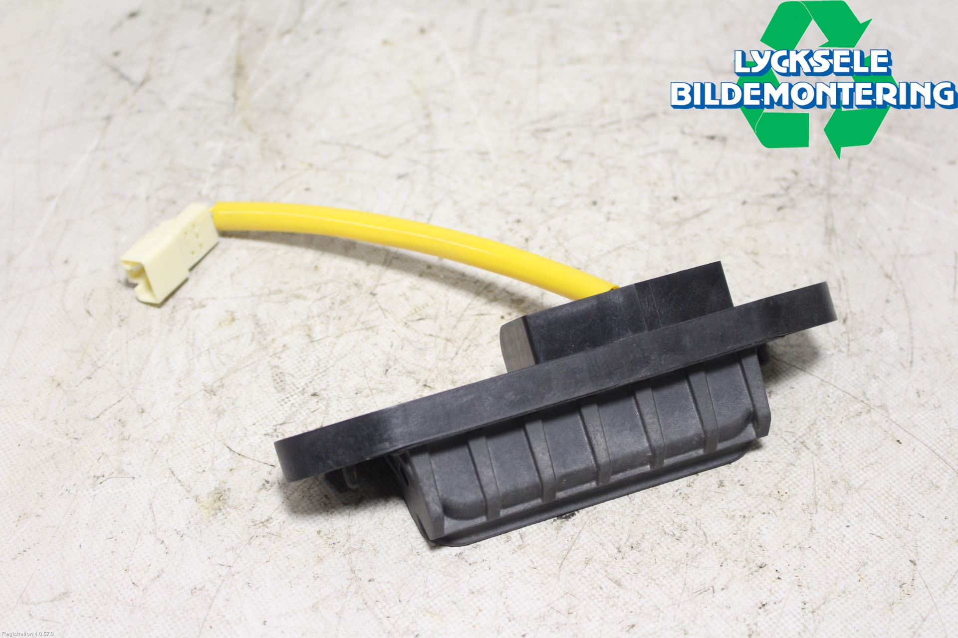 Mitsubishi OUTLANDER 13-21 Bakluckehandtag