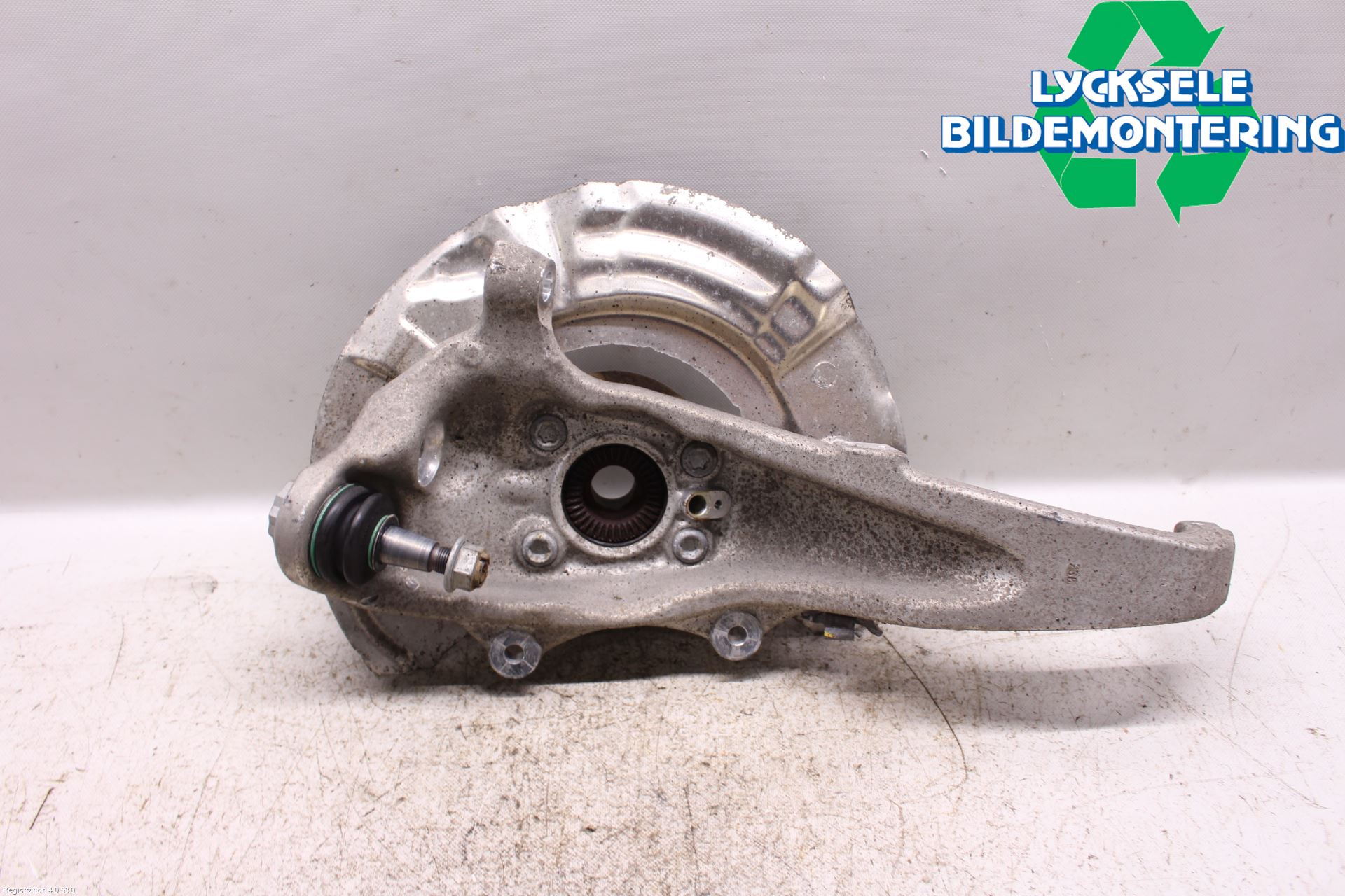 BMW 5 F10/F11/F18 09-17 Styrspindel Lagerhus Hö