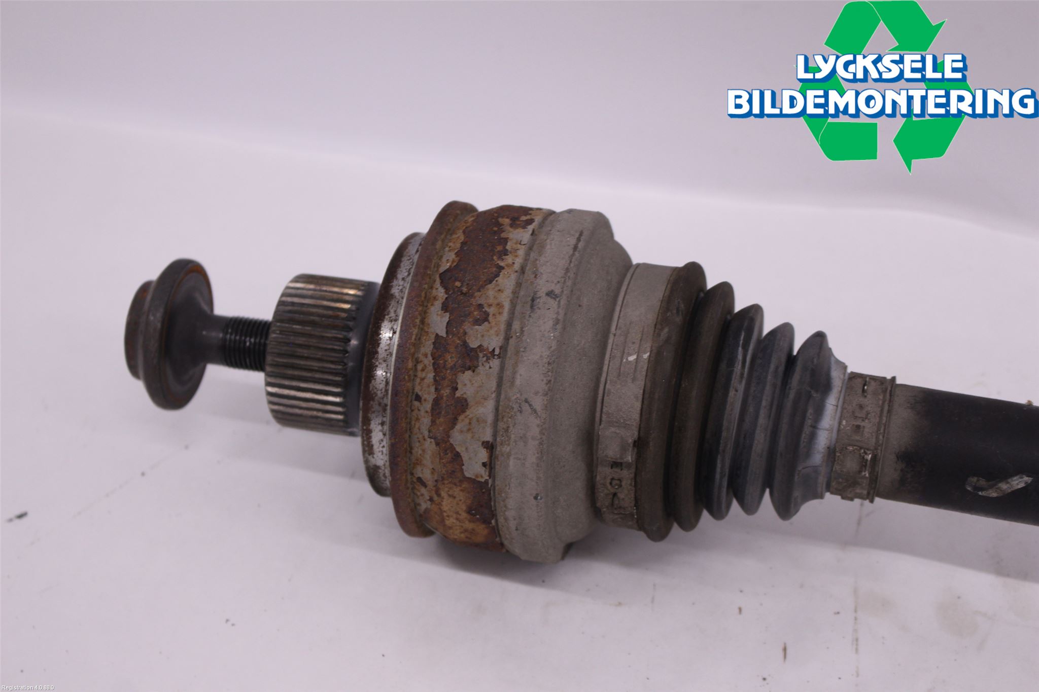 Audi Q5/SQ5 17- Drivaxel Bak Höger