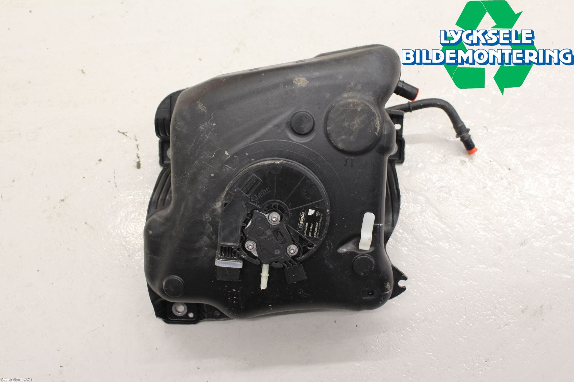 Volkswagen VW ARTEON 17- Adblue Tank