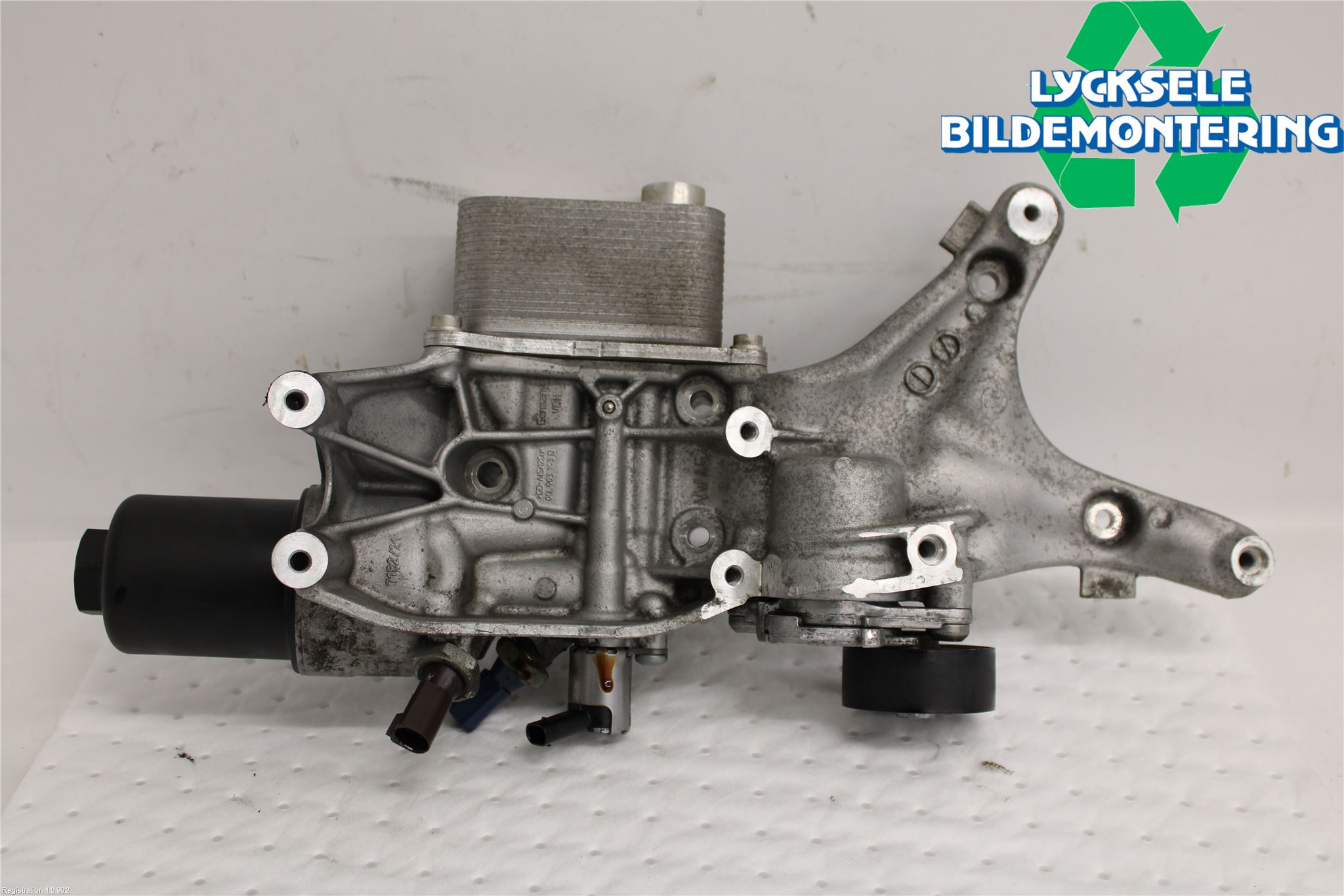 Volkswagen VW TIGUAN 16-24 Oljefilterhållare