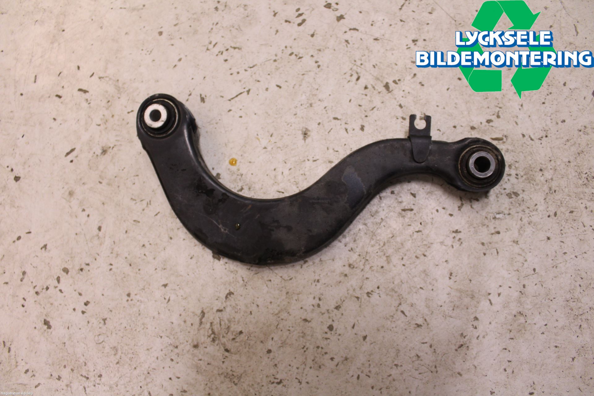 Volkswagen VW GOLF / E-GOLF VII 13-20 Bärarm Bak Vänster