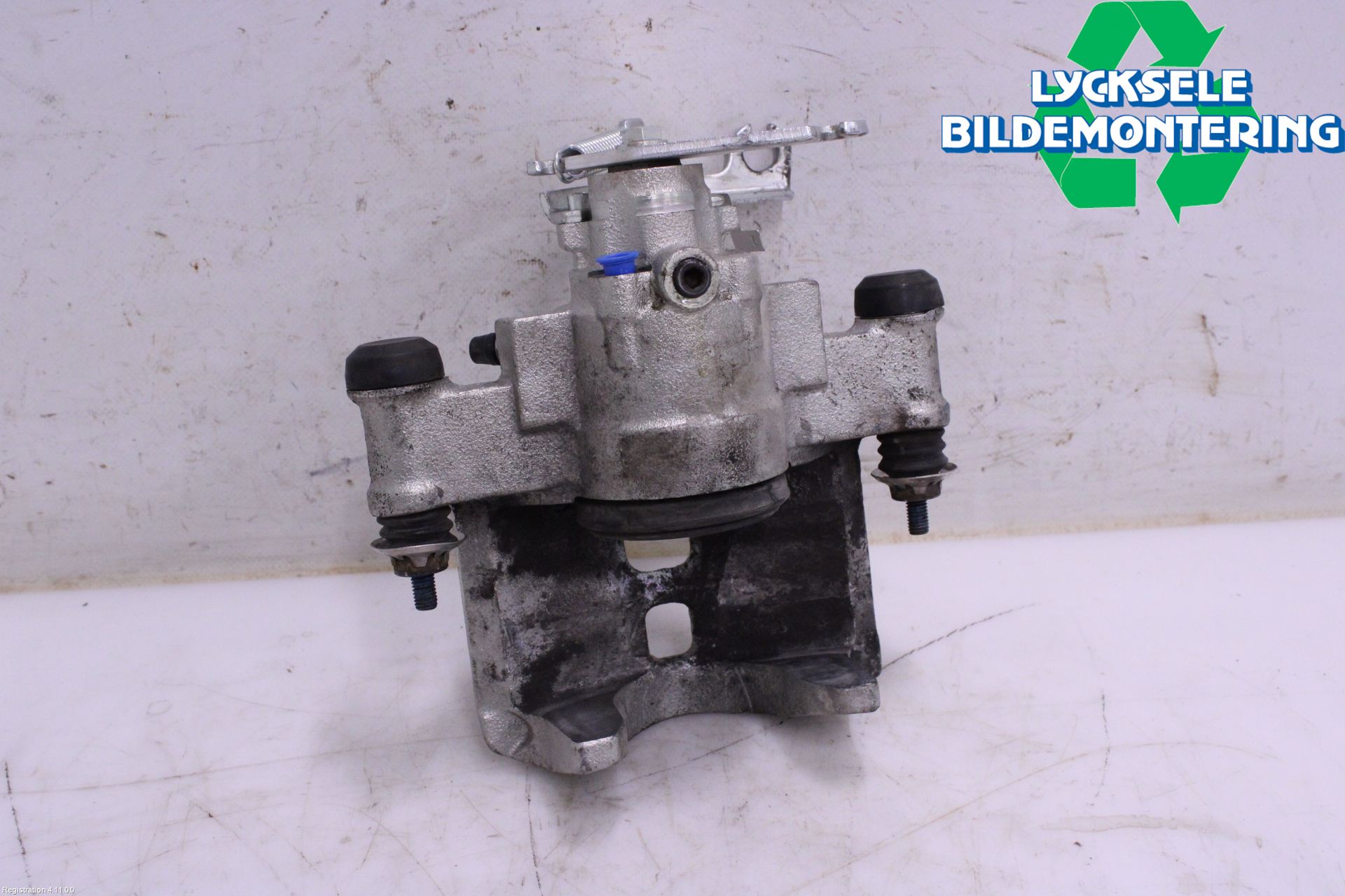 Iveco DAILY 07-13 Bromsok Bak Vänster