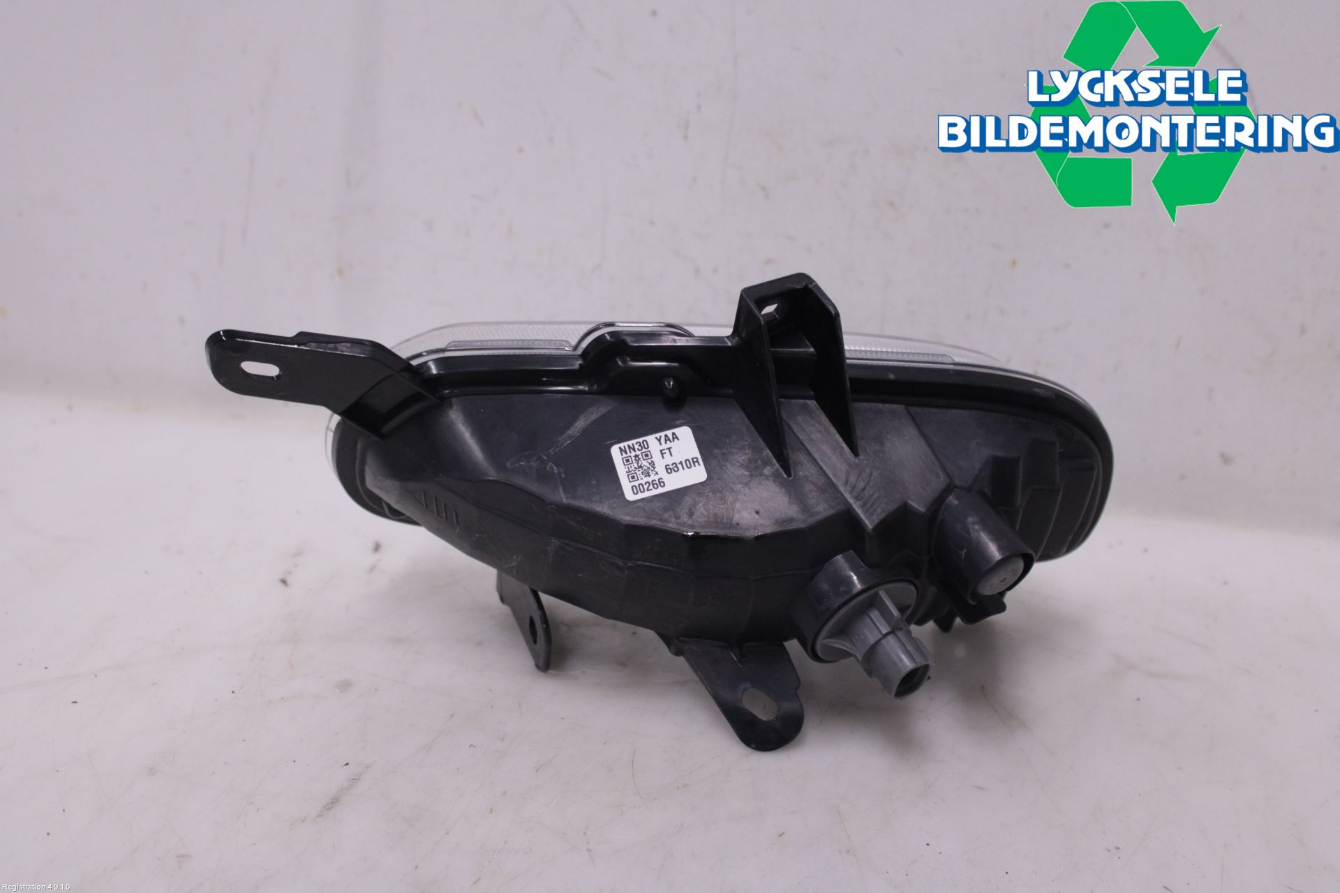 Suzuki SX4 S-CROSS 22- Positionsljus Fram Hö