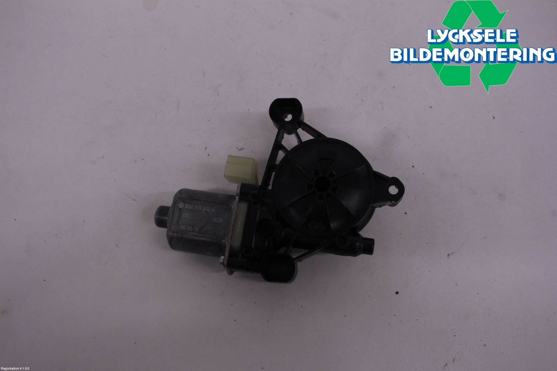 Skoda SUPERB 16-24 Fönsterhissmotor