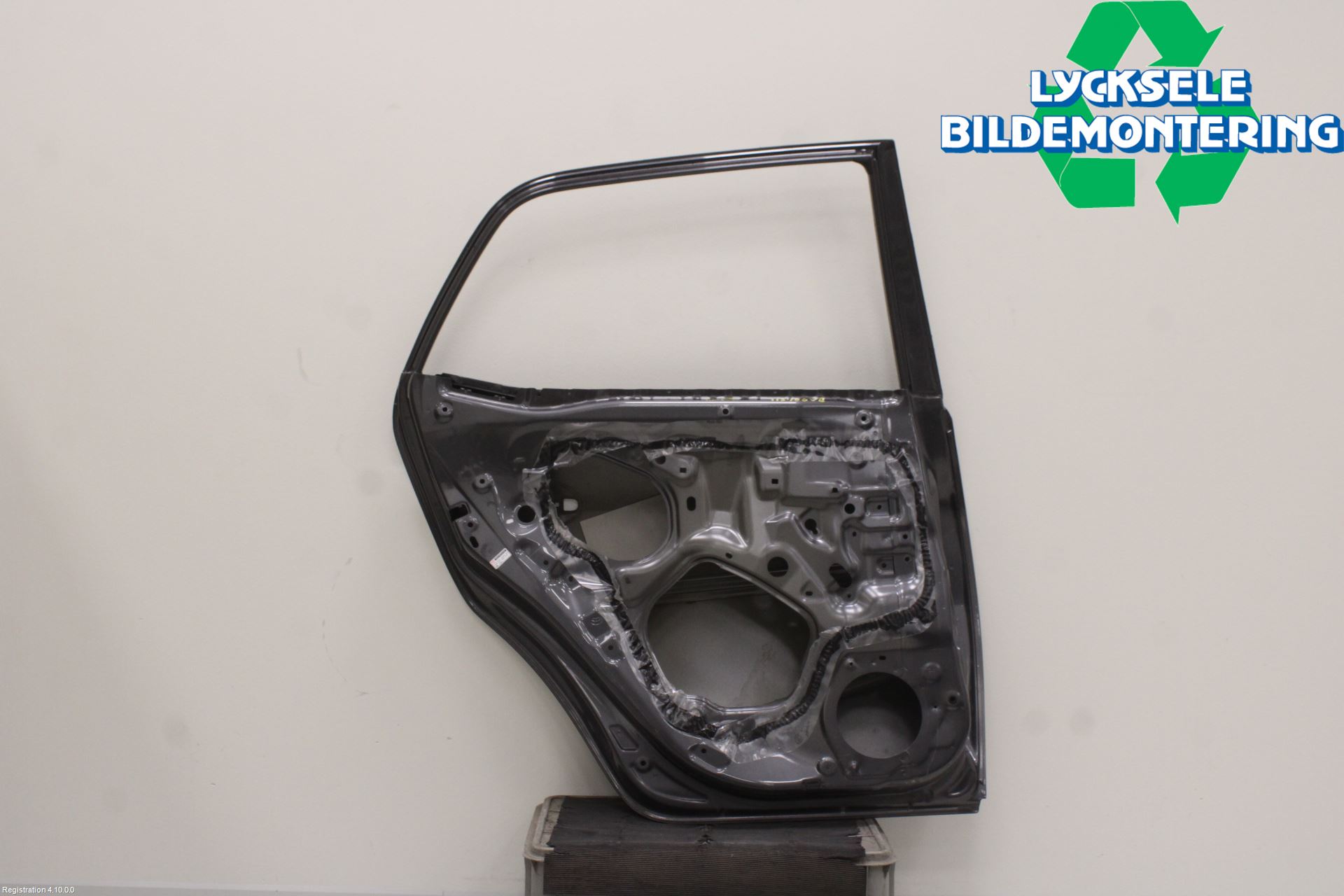 Toyota AURIS 10-12 Dörr Bak Vänster