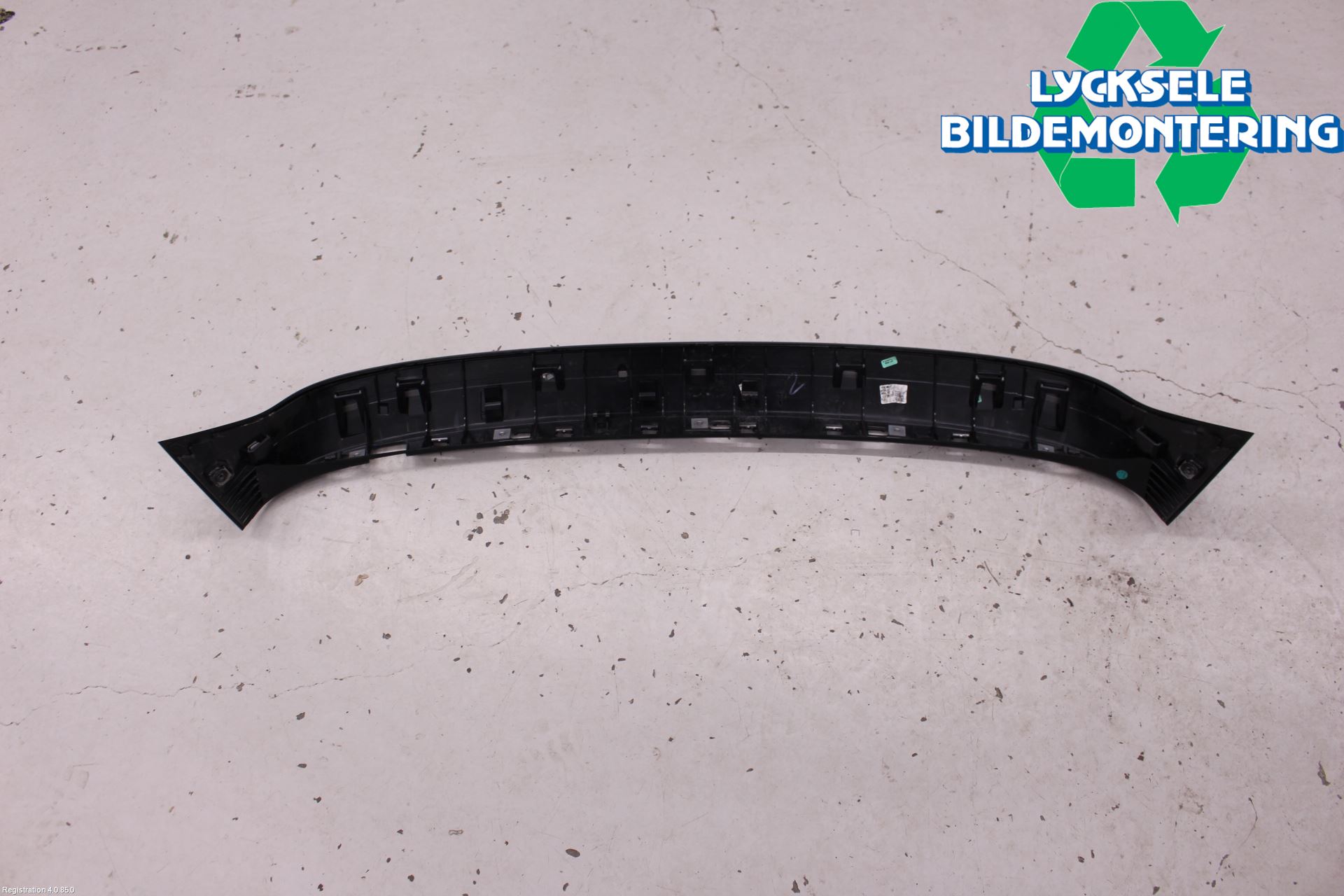 Volkswagen VW T-CROSS 19- Spoiler Baklucka