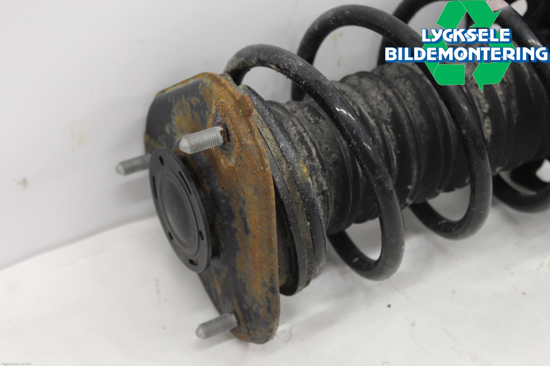 Toyota COROLLA 19- Fjäderben Fram Höger