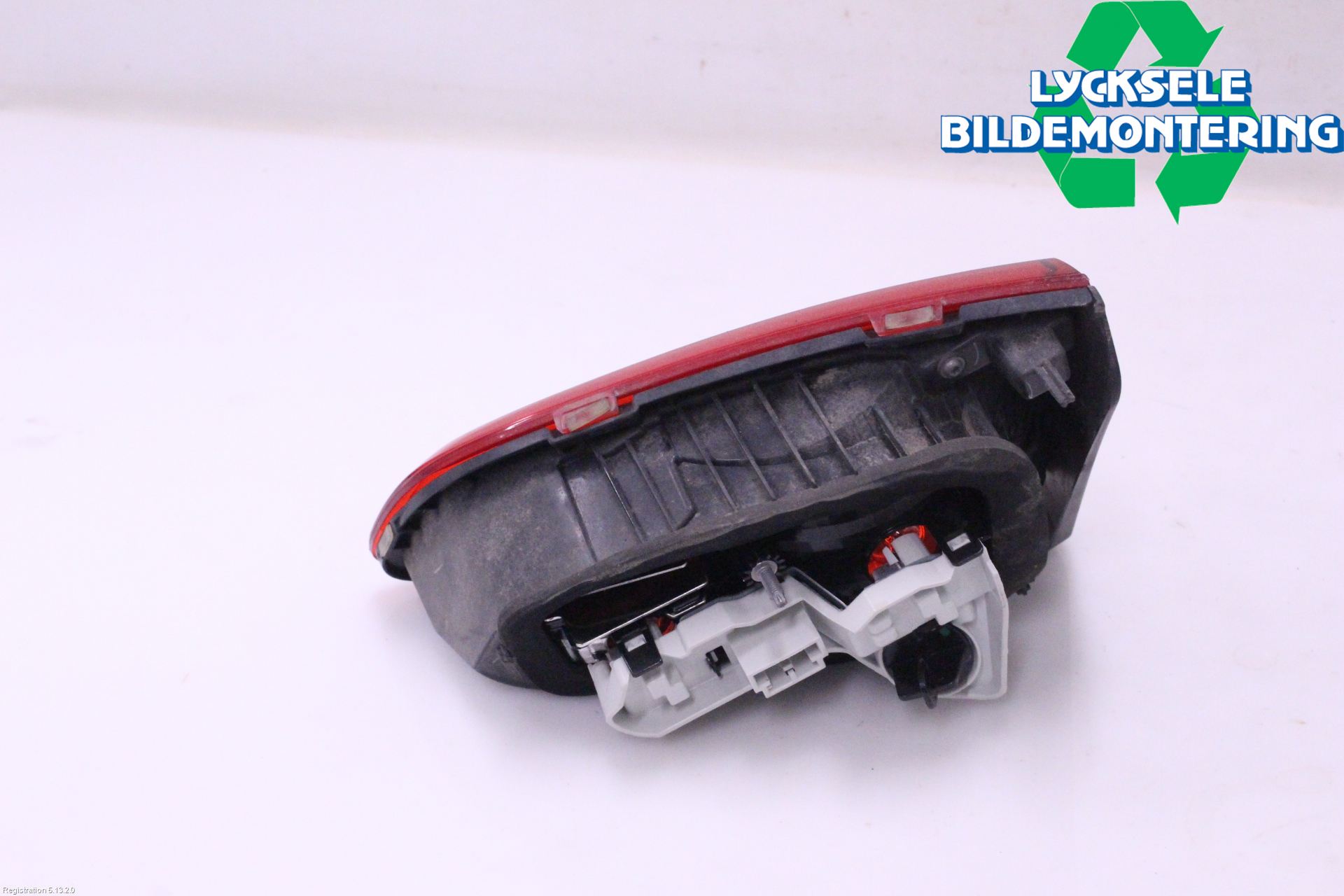 Volkswagen VW GOLF / E-GOLF VII 13-20 Bakljus Lucka Vä