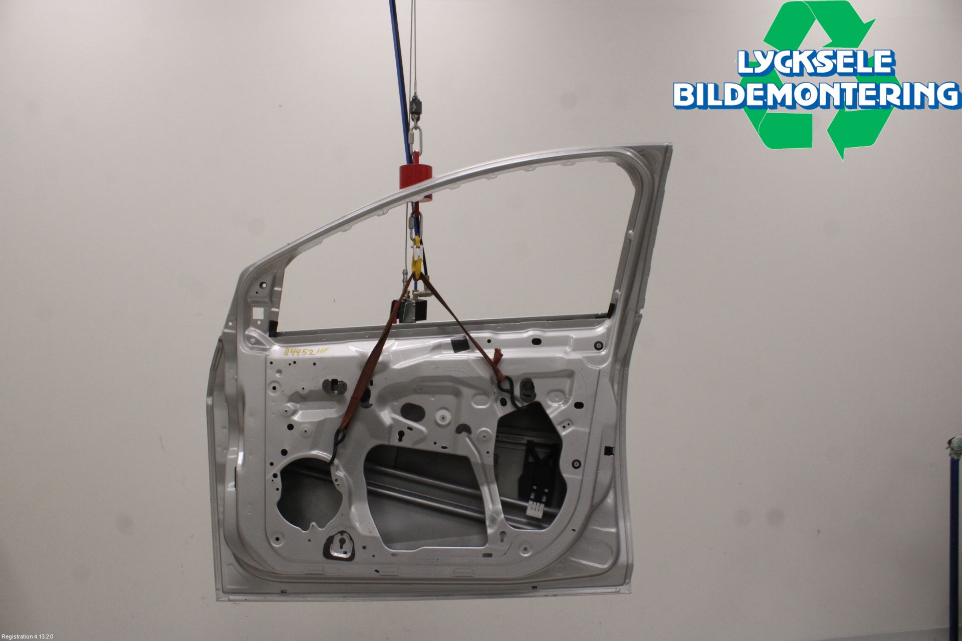 Ford FOCUS 15-18 Dörr Fram Höger