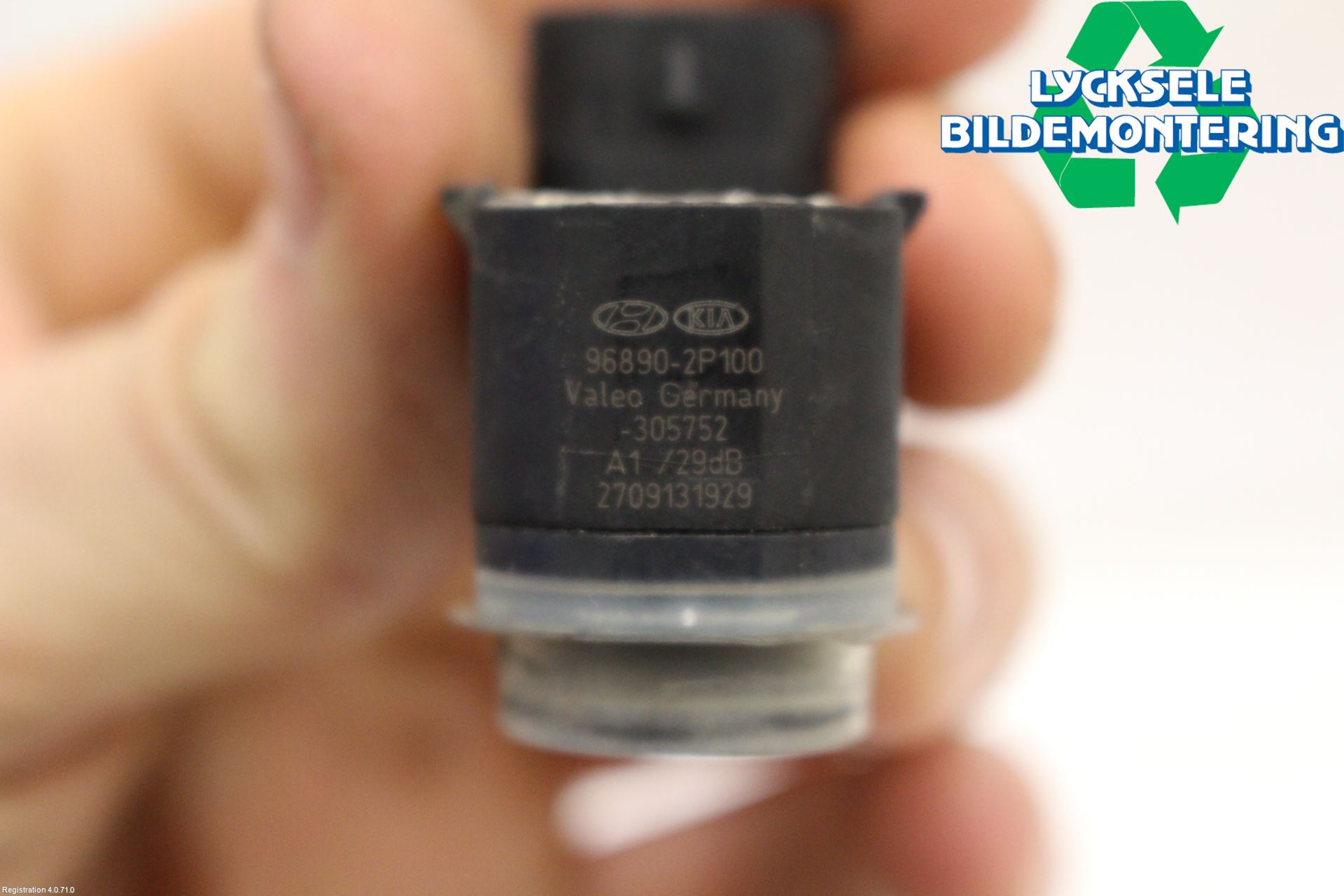 Kia SORENTO 10-14 Parkeringshjälp Frontsensor