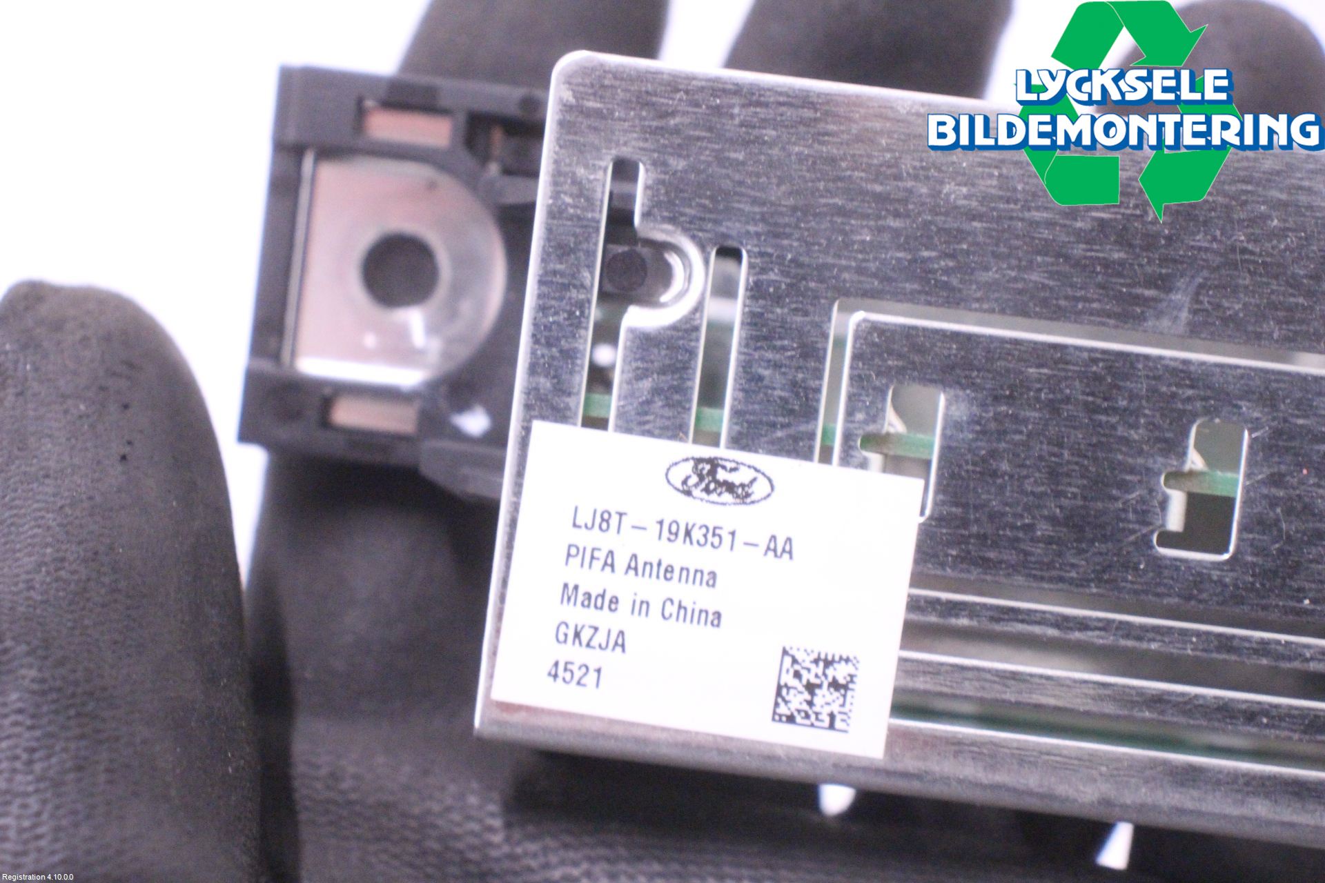 Ford MUSTANG Mach-E 21- Antenn