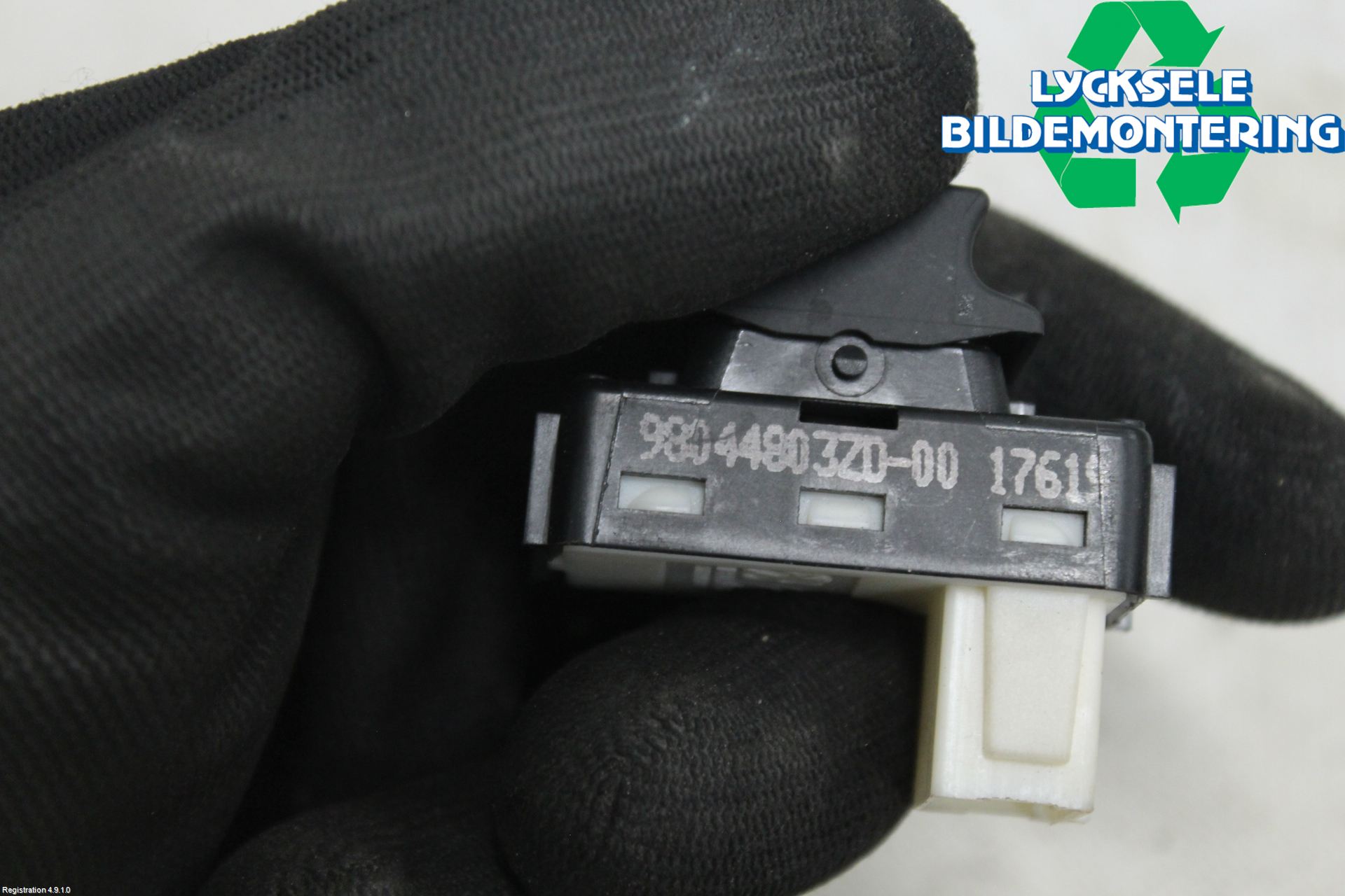 Peugeot PARTNER/E-PARTNER 19- Strömställare Elhiss