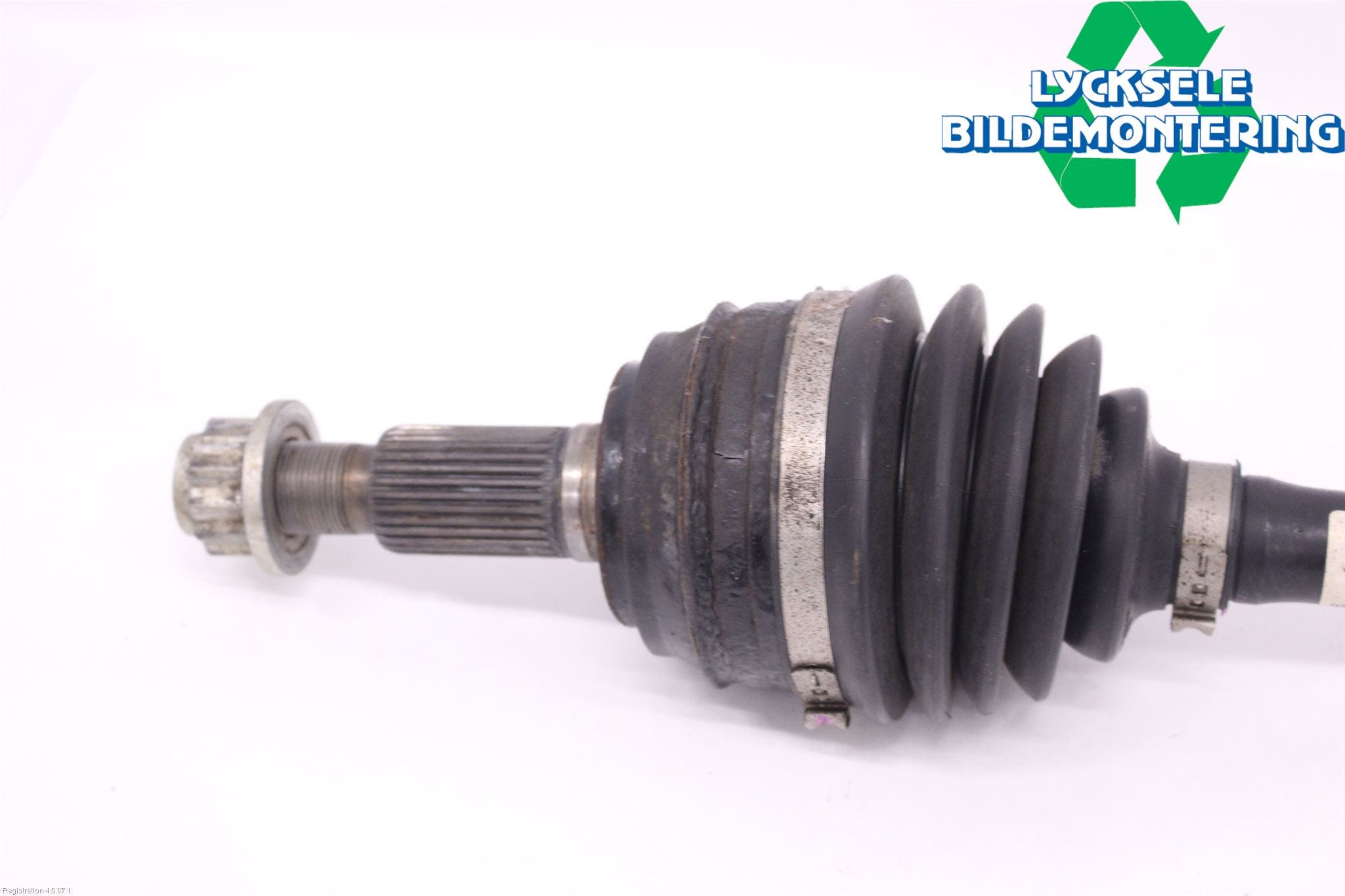 Audi Q7/SQ7 Drivaxel Fram Höger