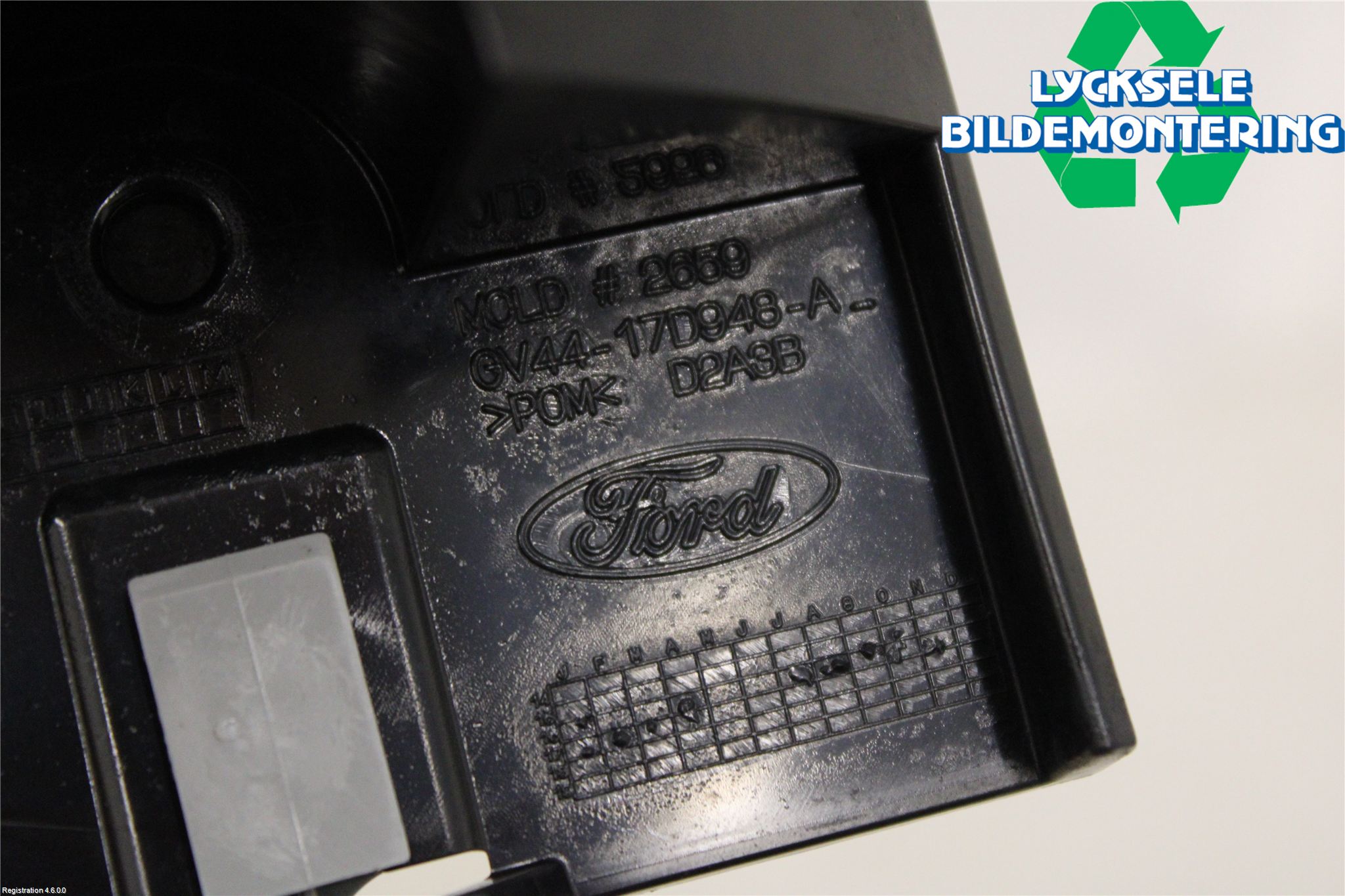 Ford KUGA 17-19 Stötfångarfäste Fram Hö