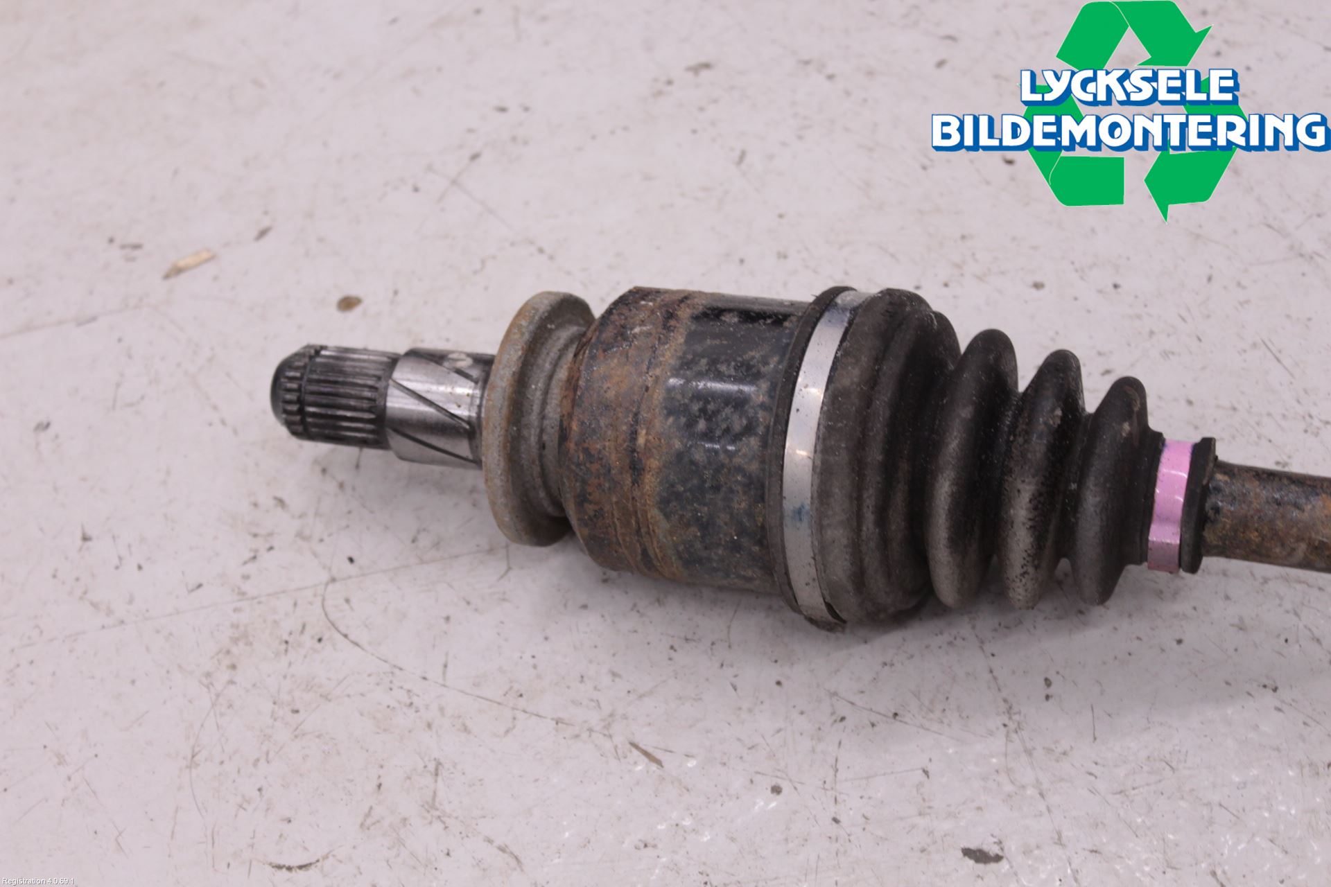 Subaru OUTBACK 10-15 Drivaxel Bak Höger
