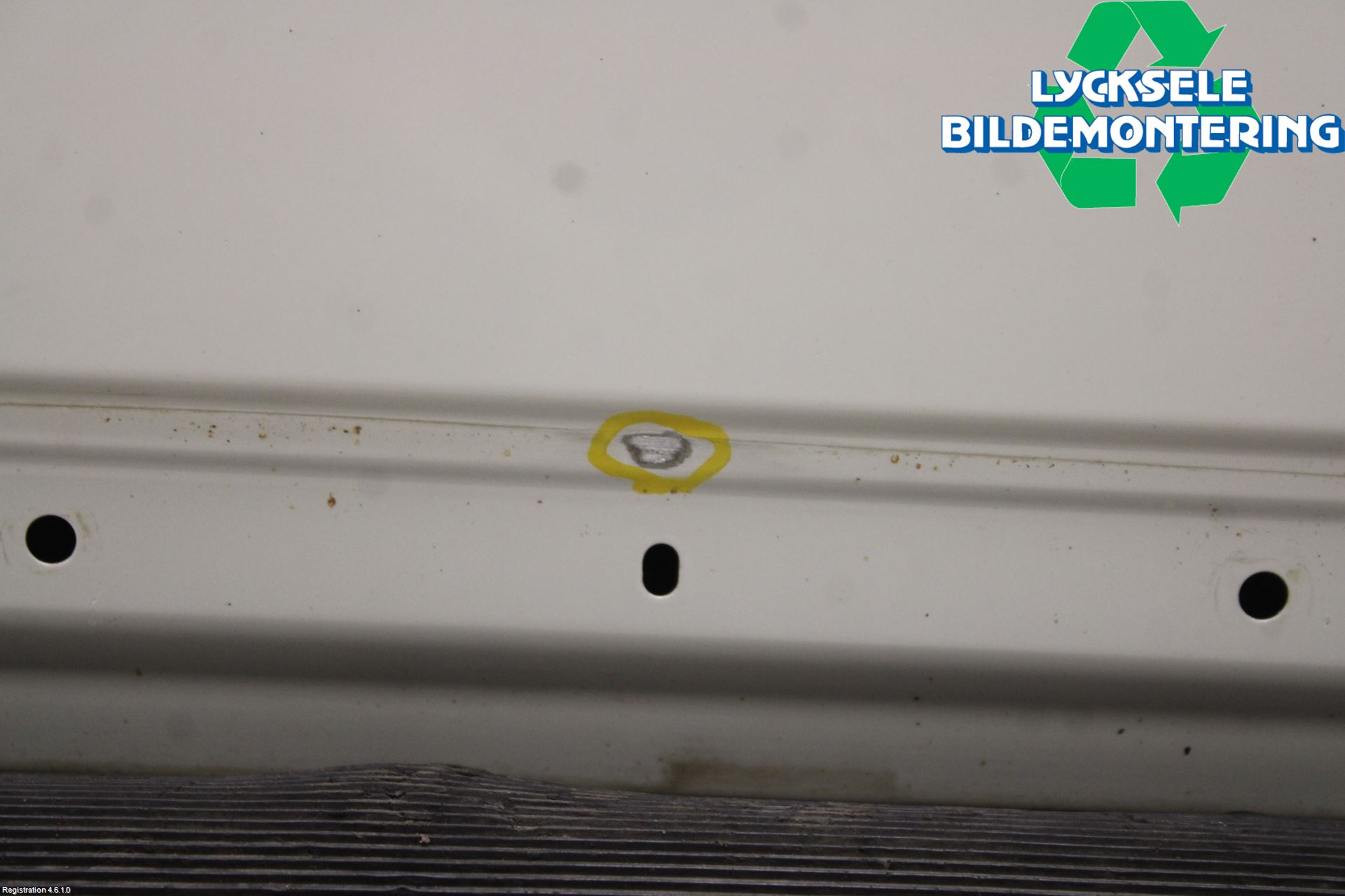 Volvo V70 14-16 Dörr Fram Höger