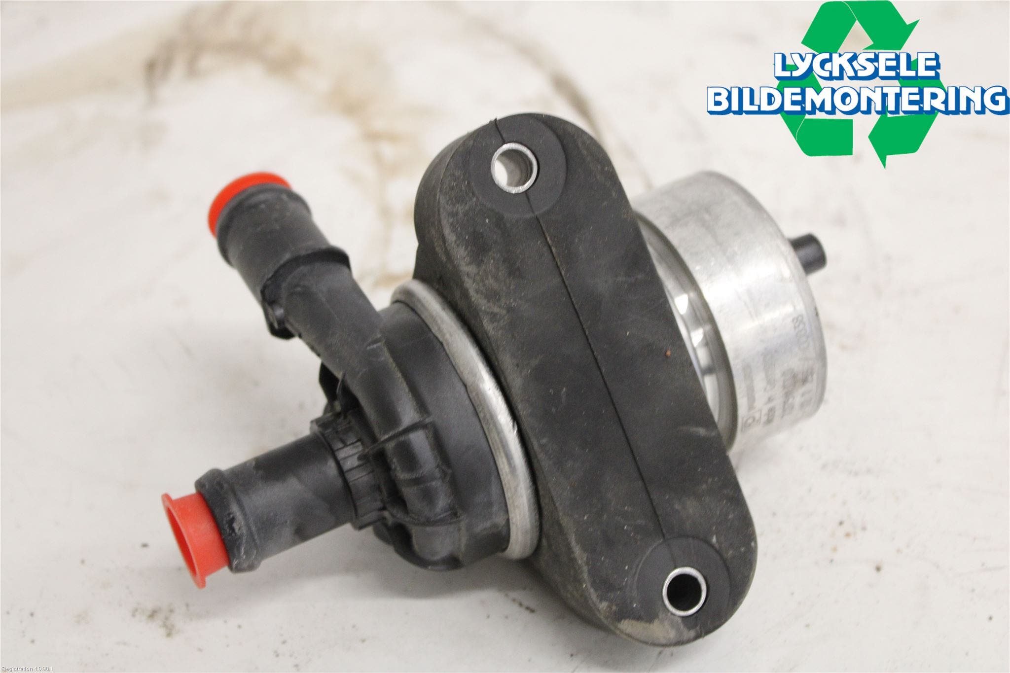Audi A6 F2/C8 19- Vattenpump