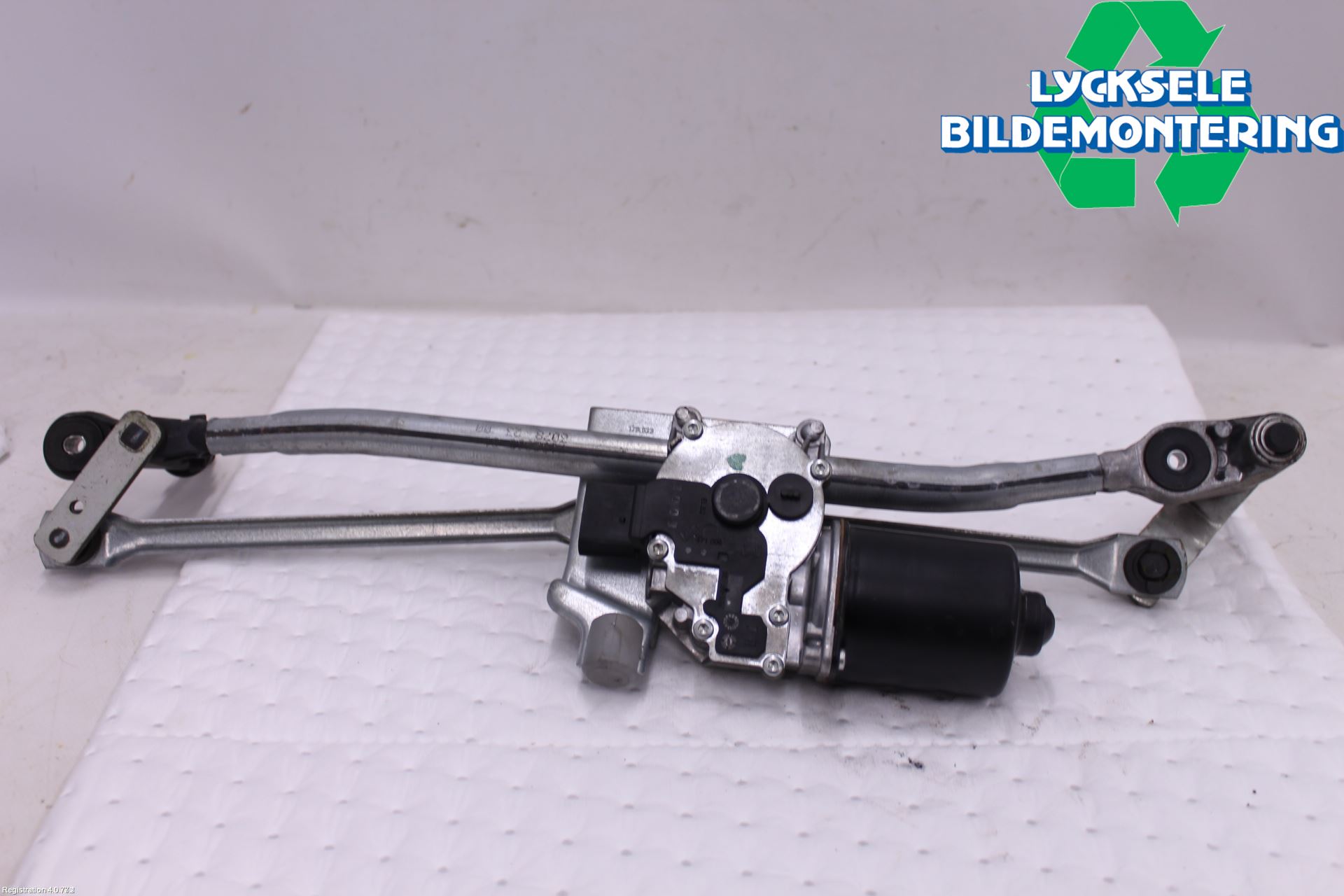 BMW 1 E87/81 5D/3D 03-11 Torkarmotor Vindruta