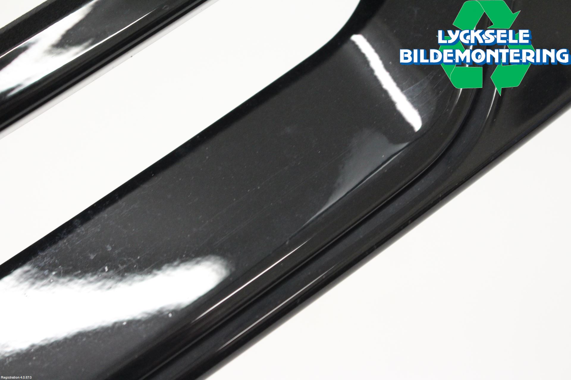 Volkswagen VW PASSAT 20-24 Spoiler Baklucka