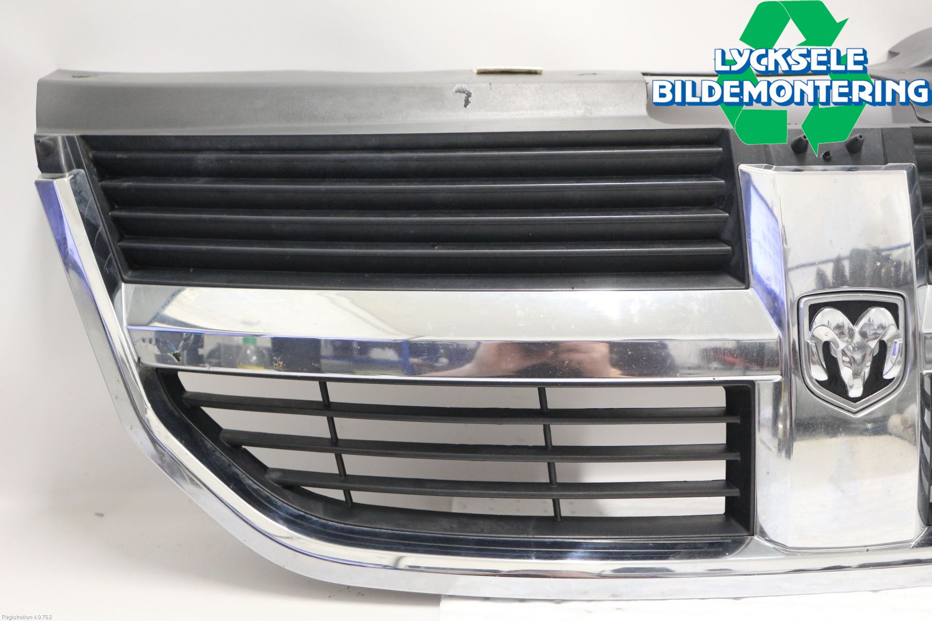 Dodge JOURNEY Grill Komp