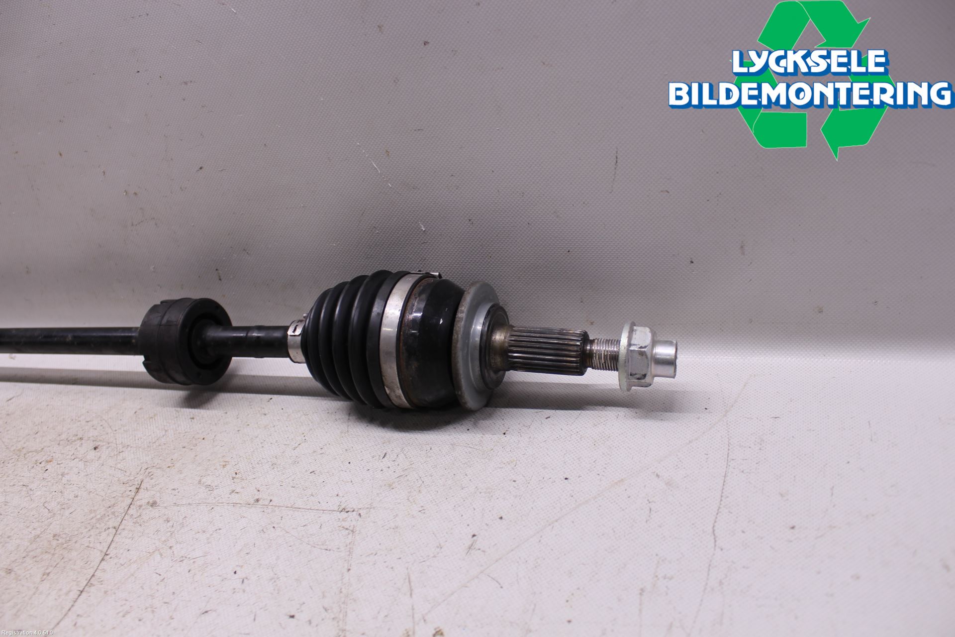 Suzuki SWIFT 17-24 Drivaxel Fram Höger