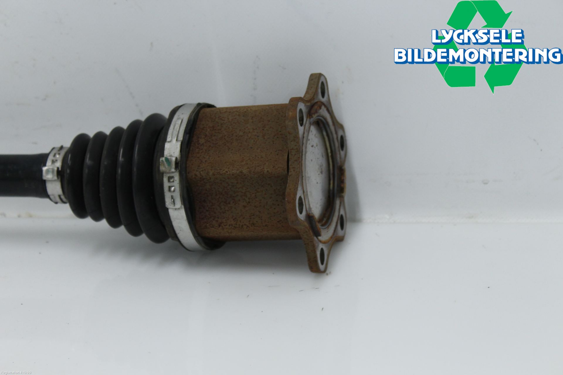 Volkswagen VW T-ROC 18- Drivaxel Fram Höger