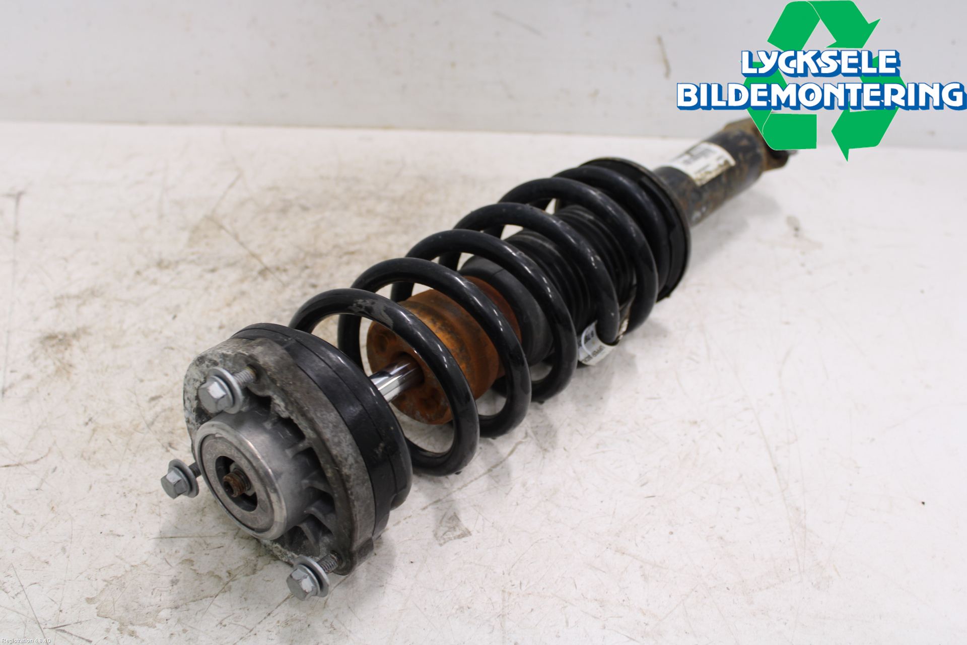 BMW X3 F25 10-17 Fjäderben Bak Vänster