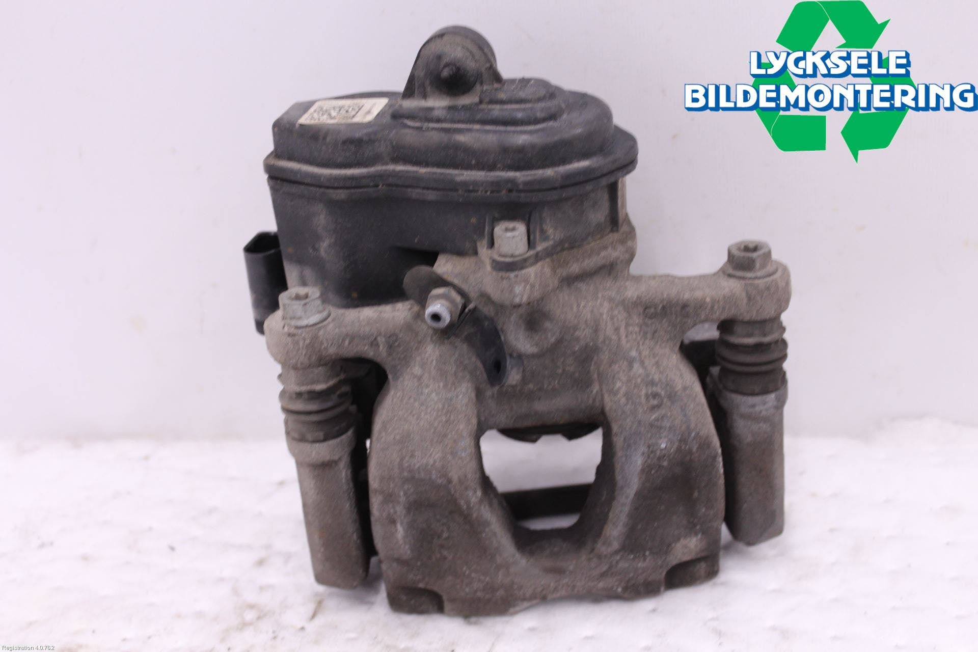 Audi A6 F2/C8 19- Bromsok Bak Höger