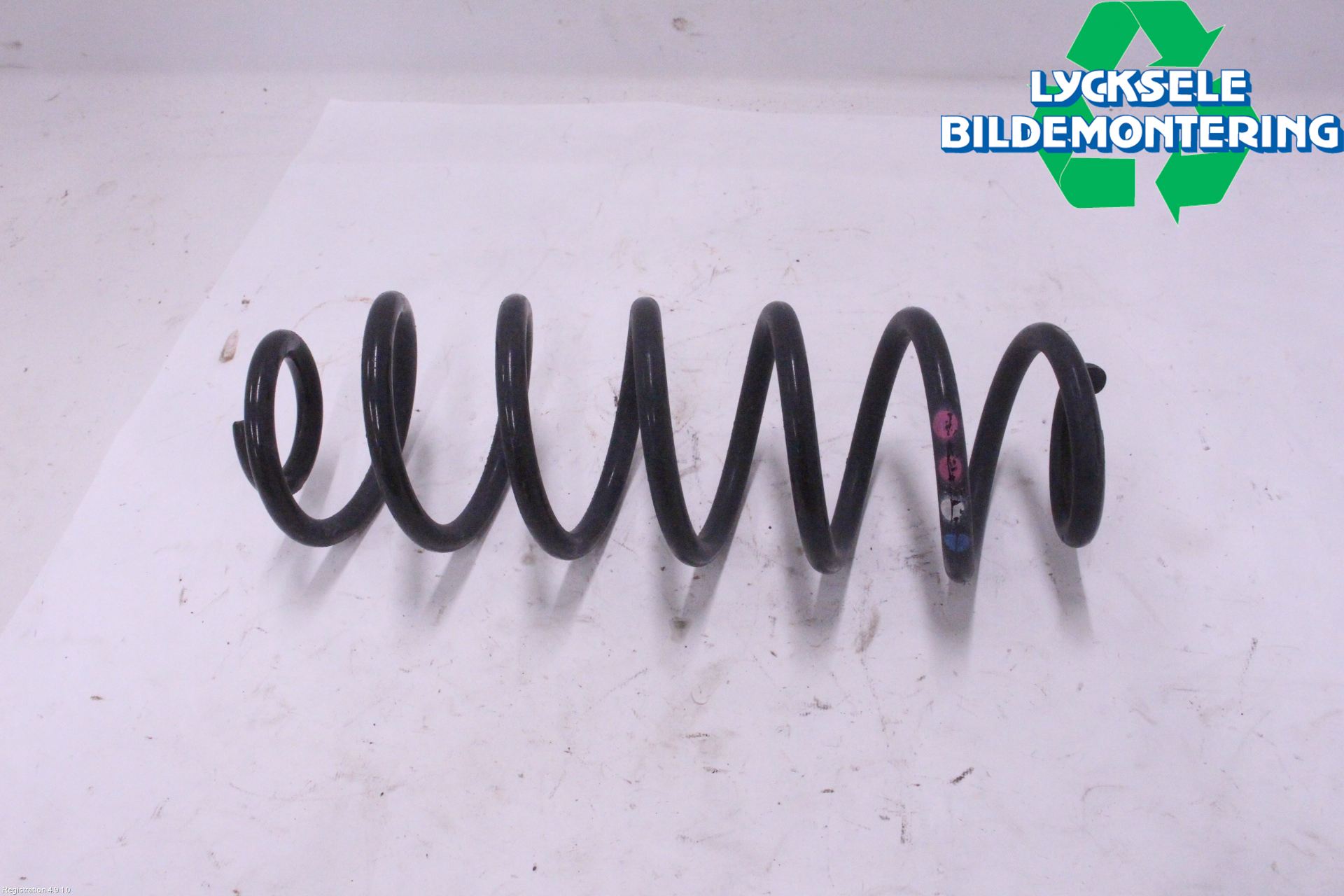 Audi Q5 09-16 Fjäder Bak