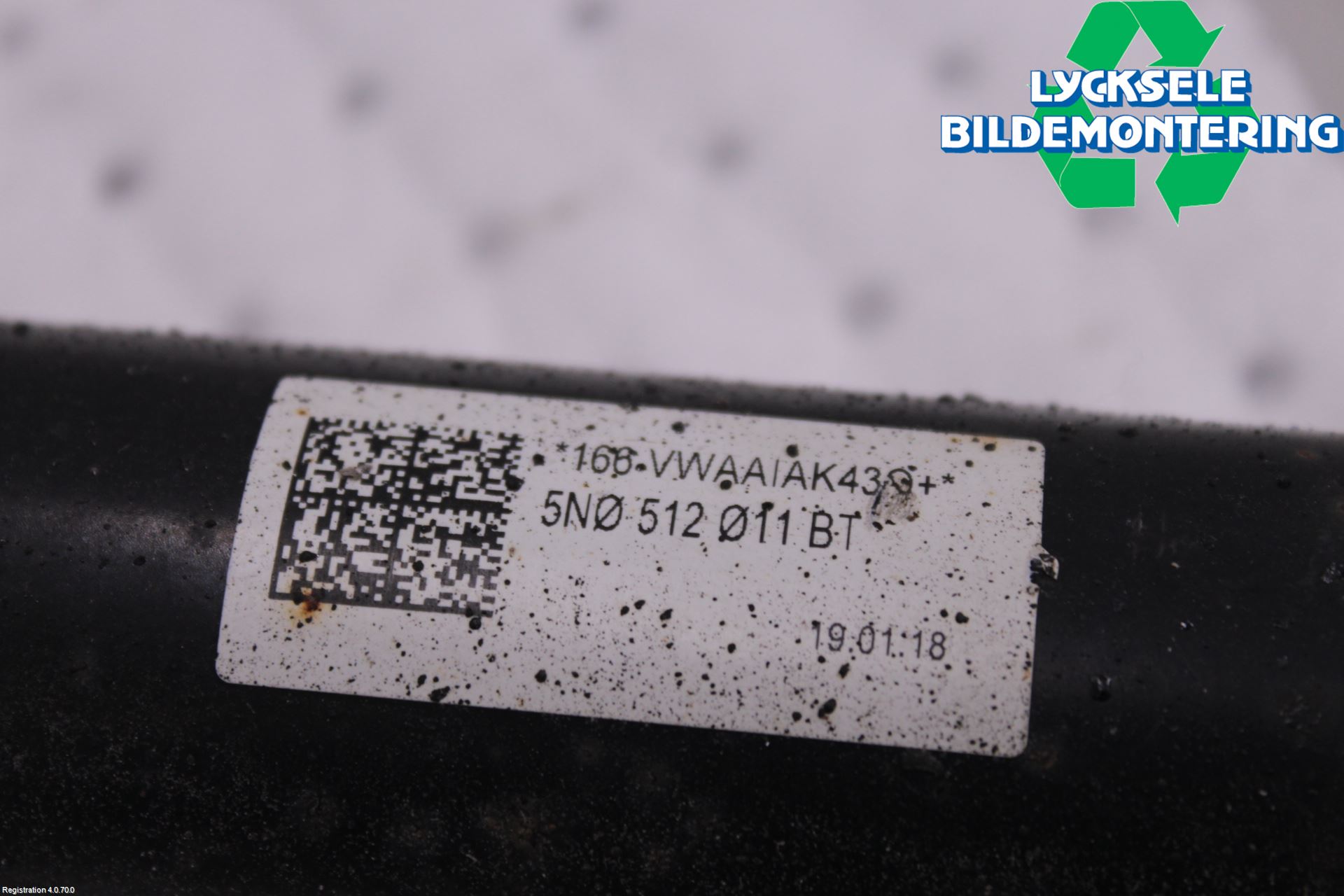 Audi Q3 8U 12-18 Stötdämpare Bak