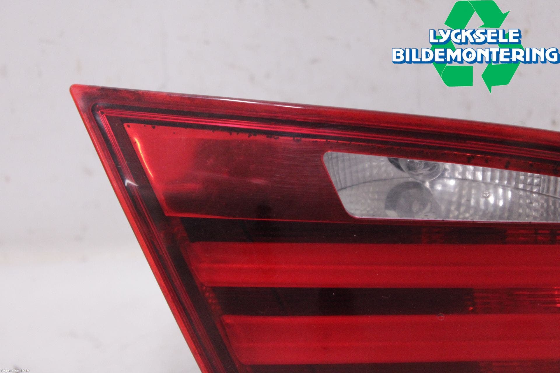 BMW 5 F10/F11/F18 09-17 Bakljus Lucka Vä