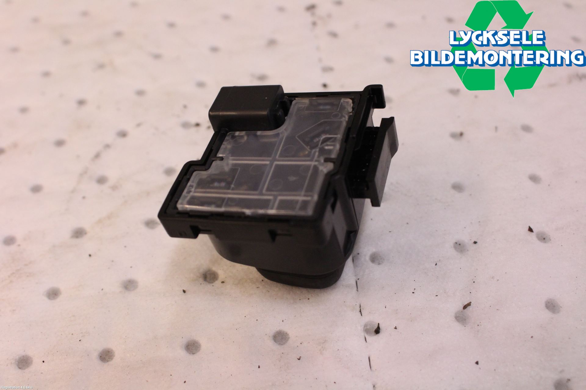 Lexus GS 300h/450h 13-20 Strömställare Spegel